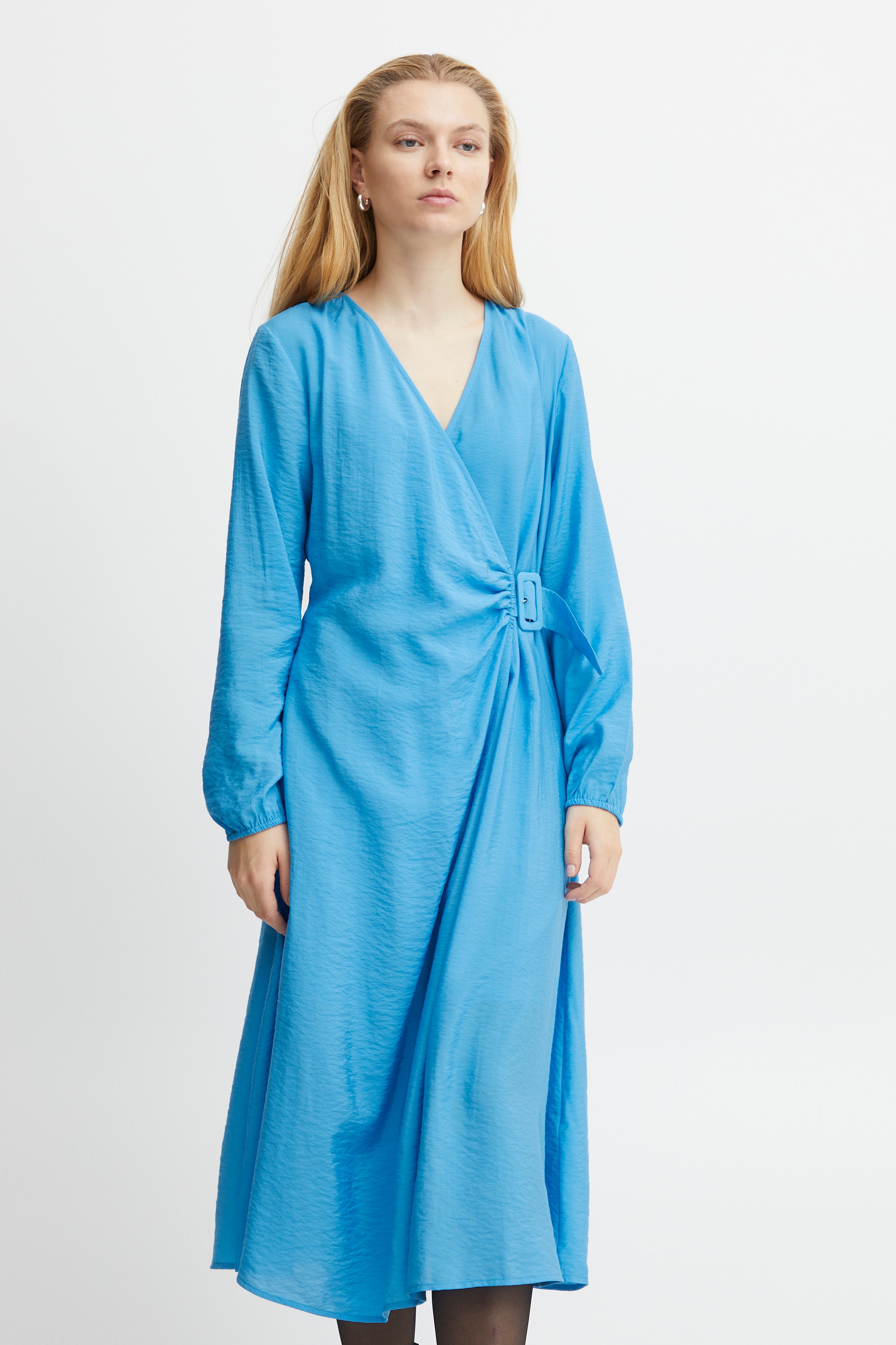IHTAVATO Kjole LOOKBOOK FRONT 20118153-174336