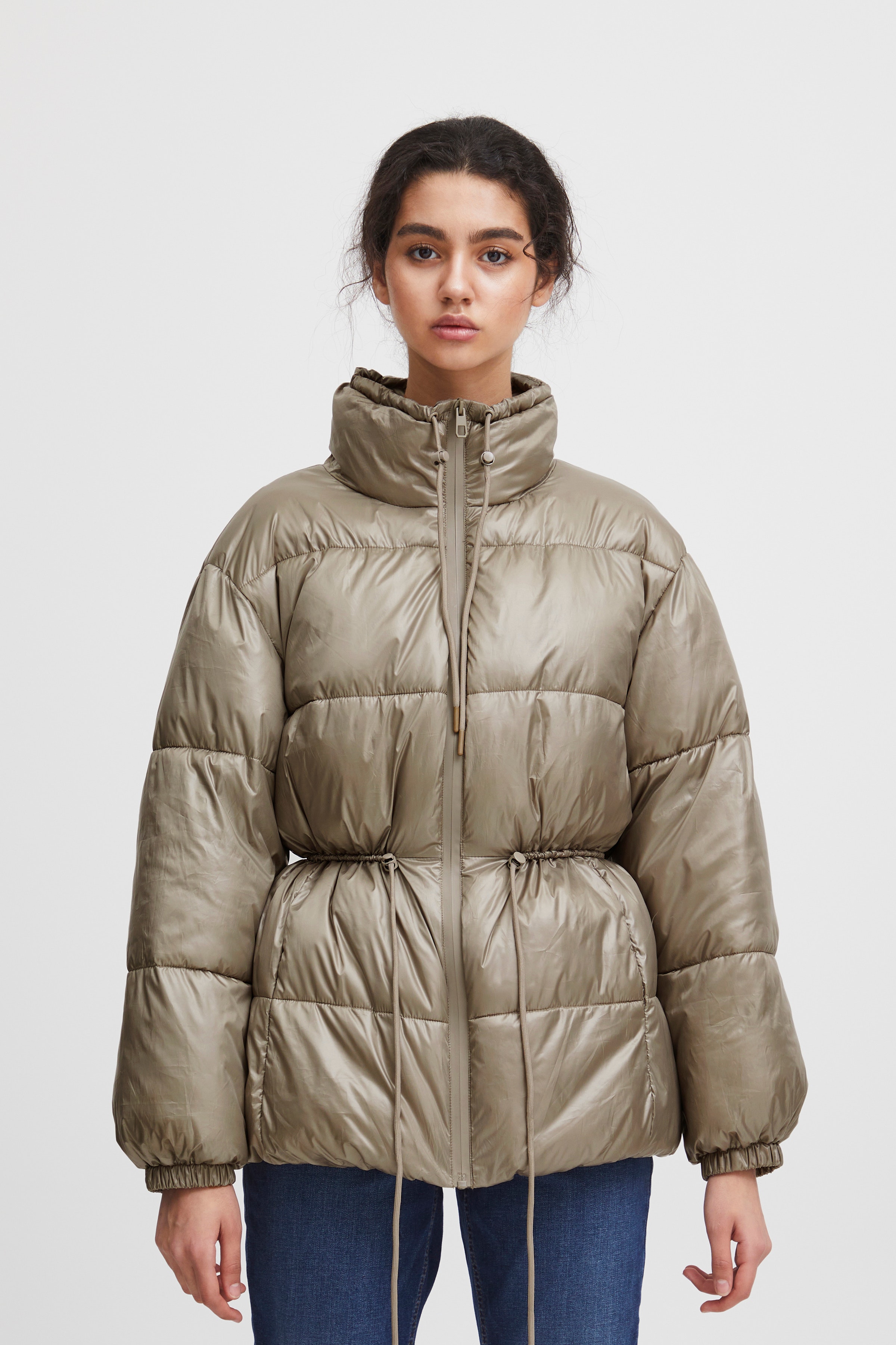 IHHELUNA Yttertøy LOOKBOOK FRONT 20118859-181108