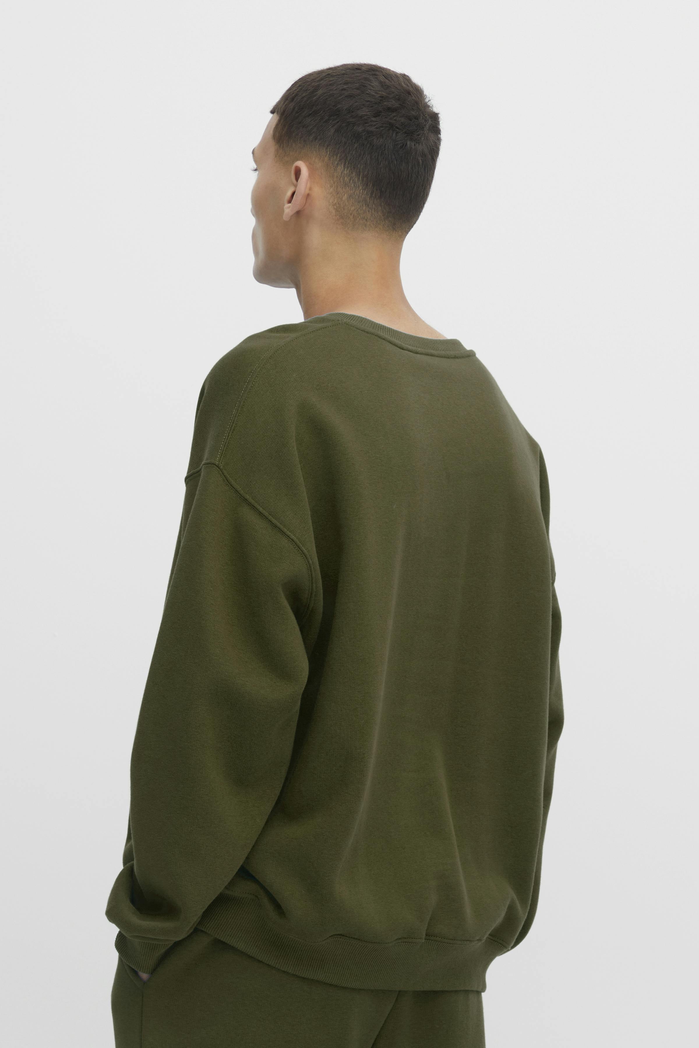 JCMRAFINE Pullover LOOKBOOK BACK 22800350-190419