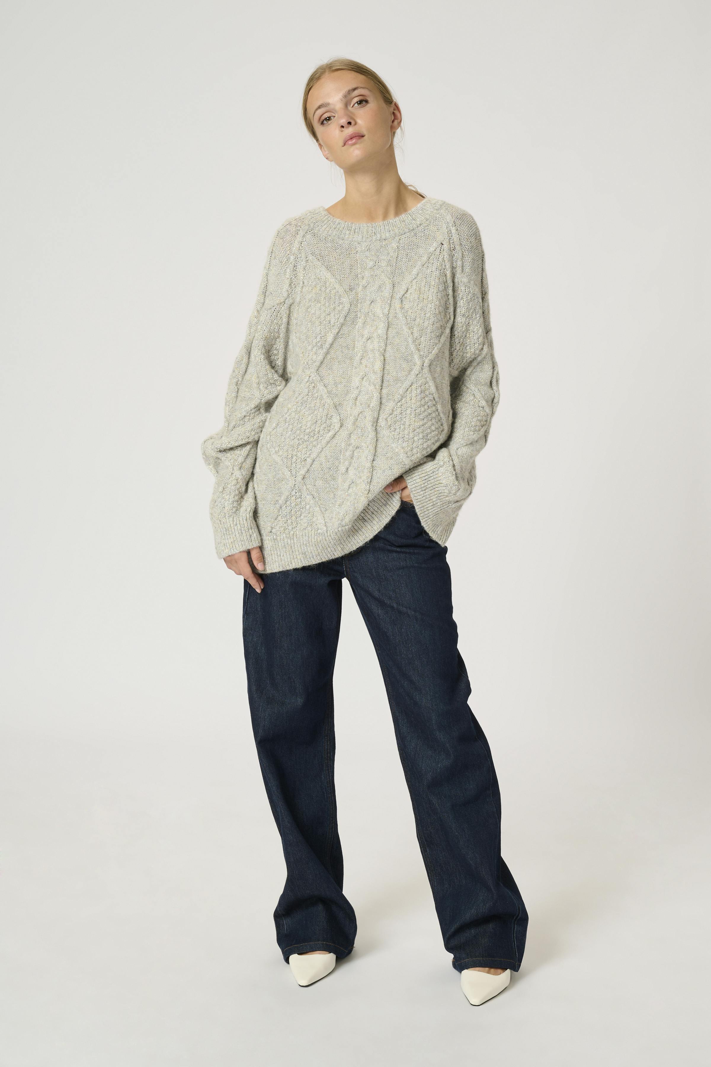 VeraMW Pullover LOOKBOOK FRONT 10704929-107502