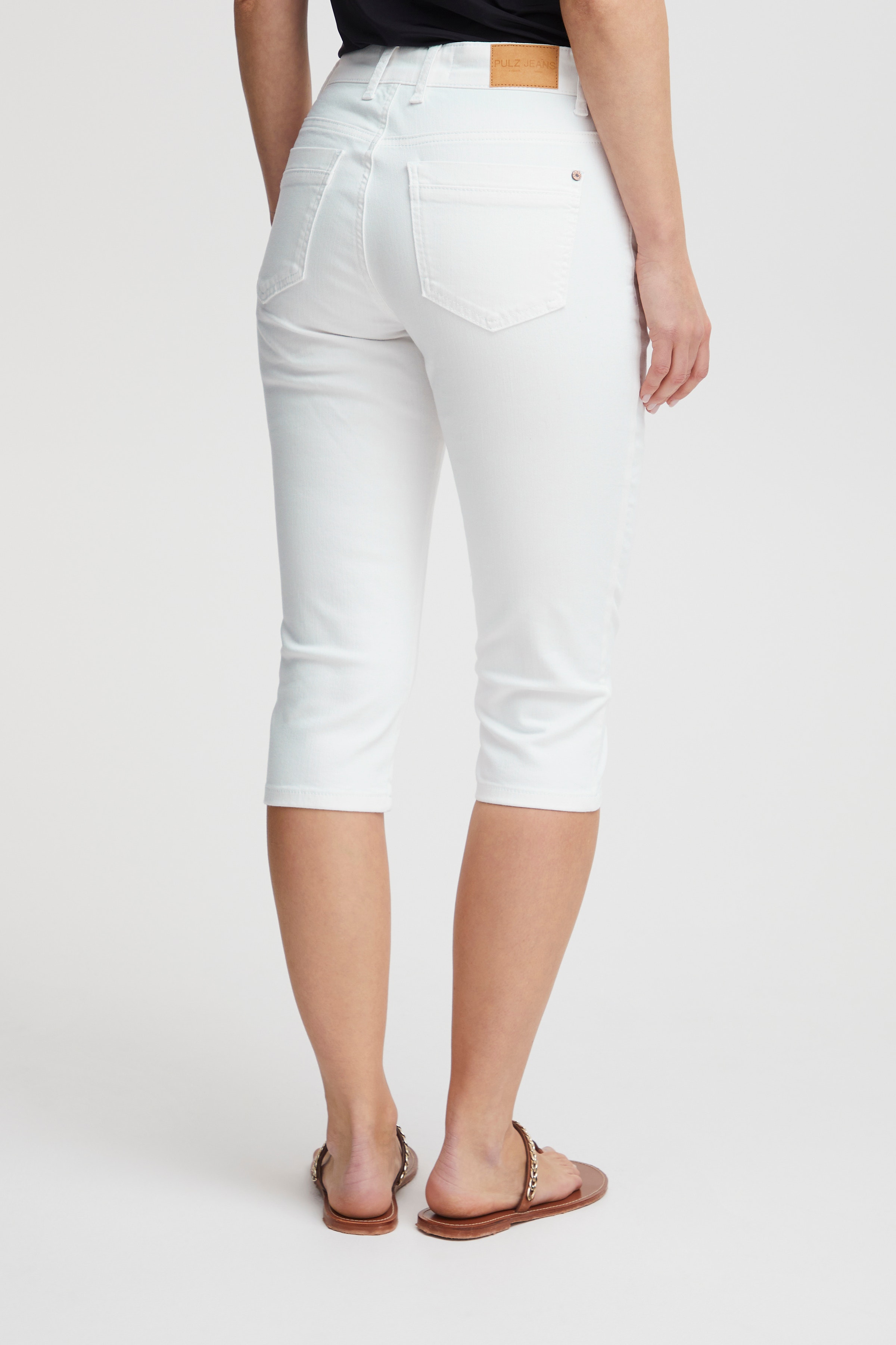 PZTENNA Jeans LOOKBOOK BACK 50207524-200003