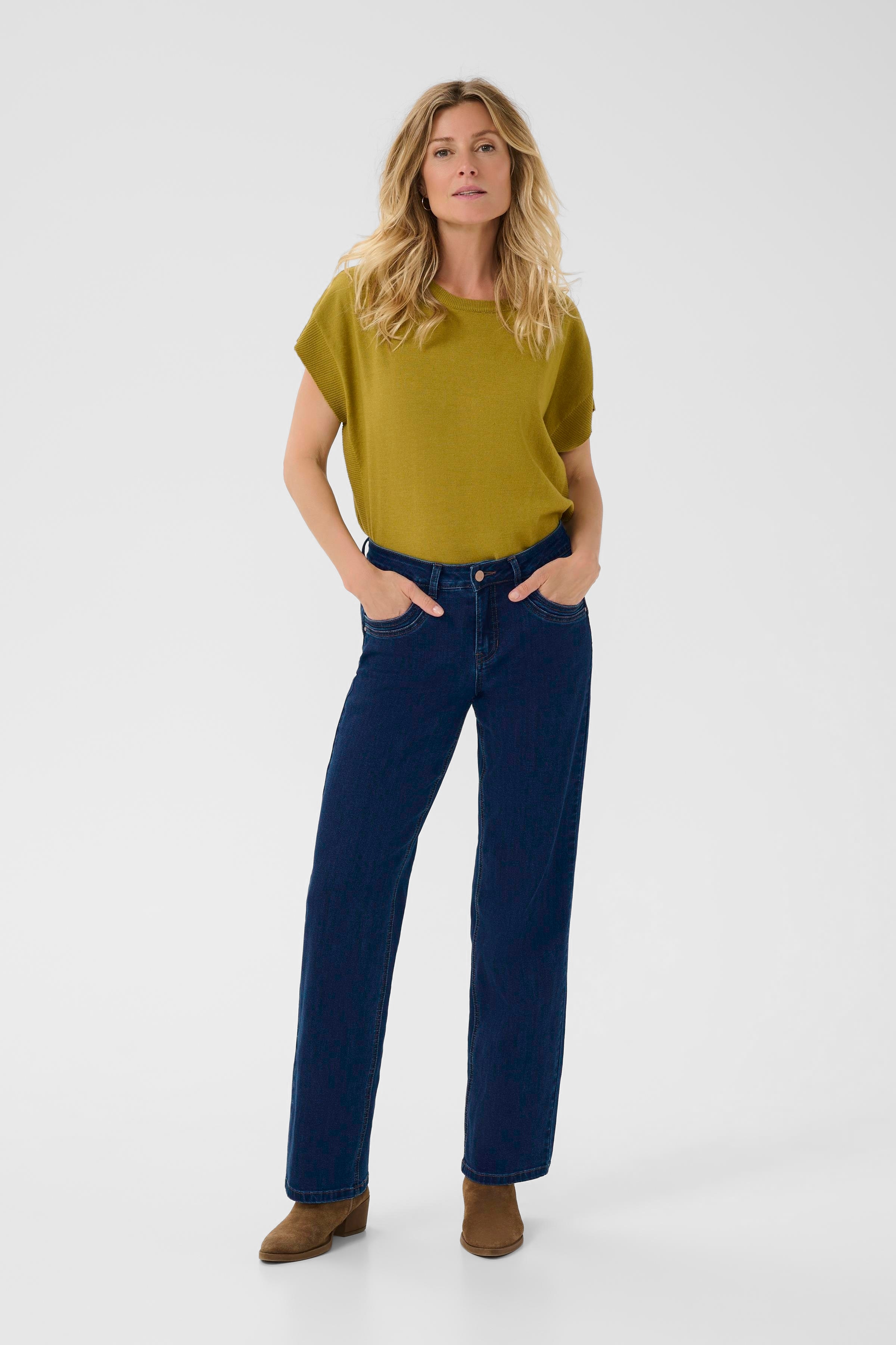 CRLone Jeans LOOKBOOK FRONT 10613866-100114