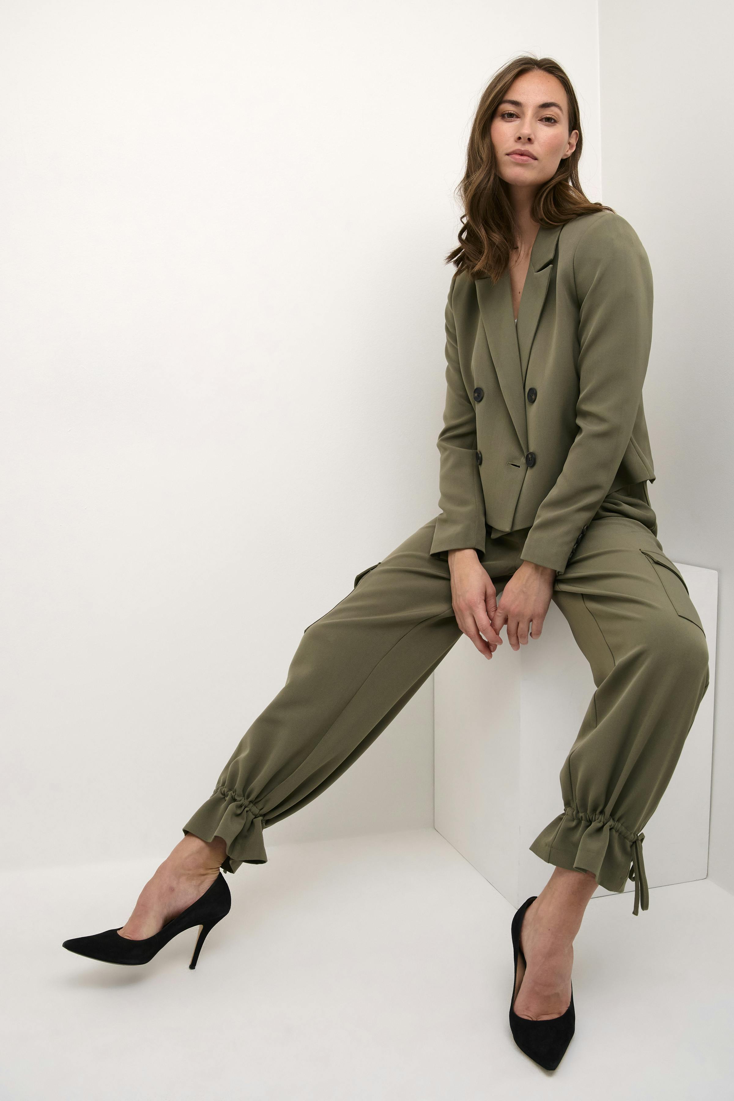 CUmuna Trousers LOOKBOOK DETAIL 50109493-180521