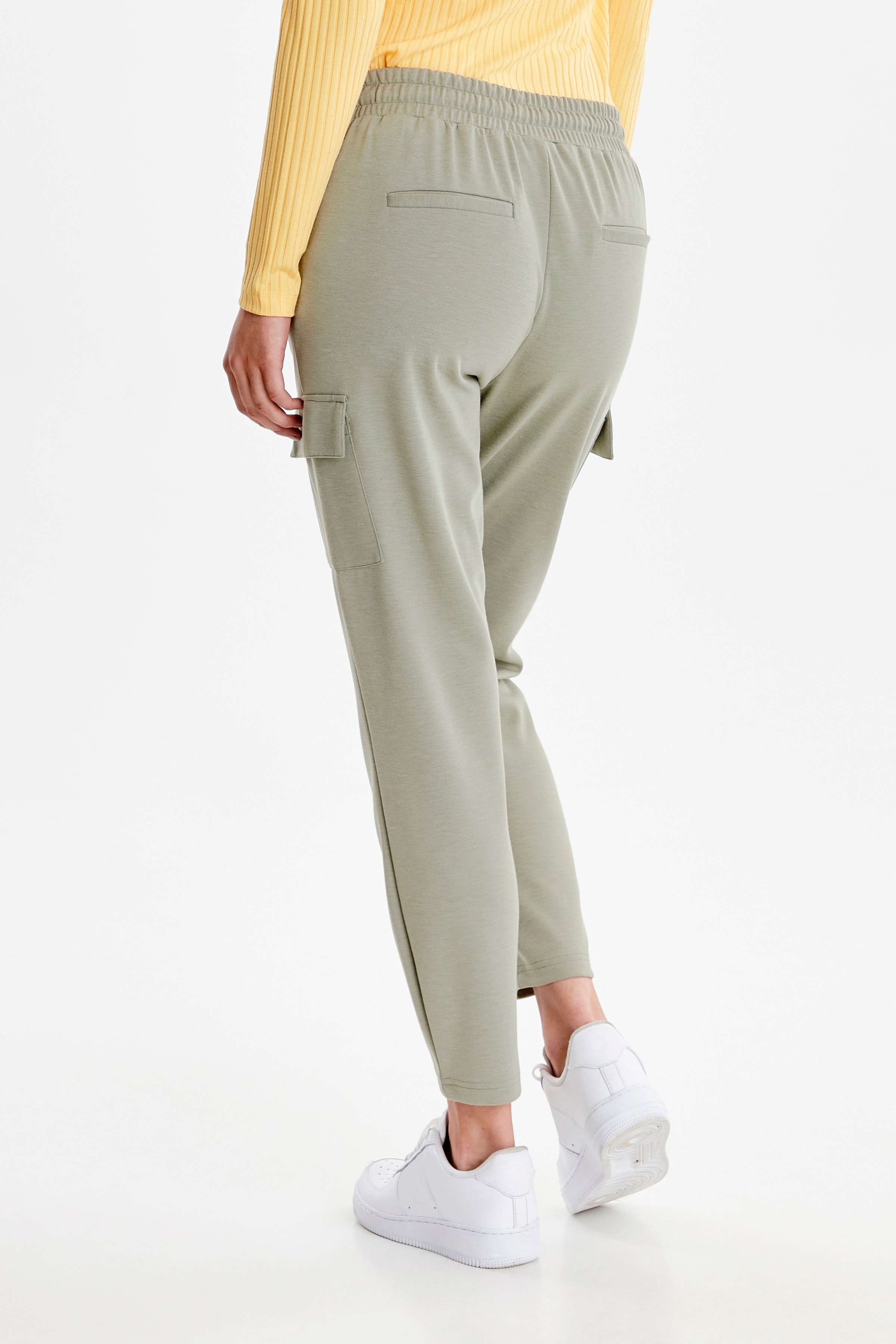 BYRizetta cargo pants LOOKBOOK BACK 20807589-80353