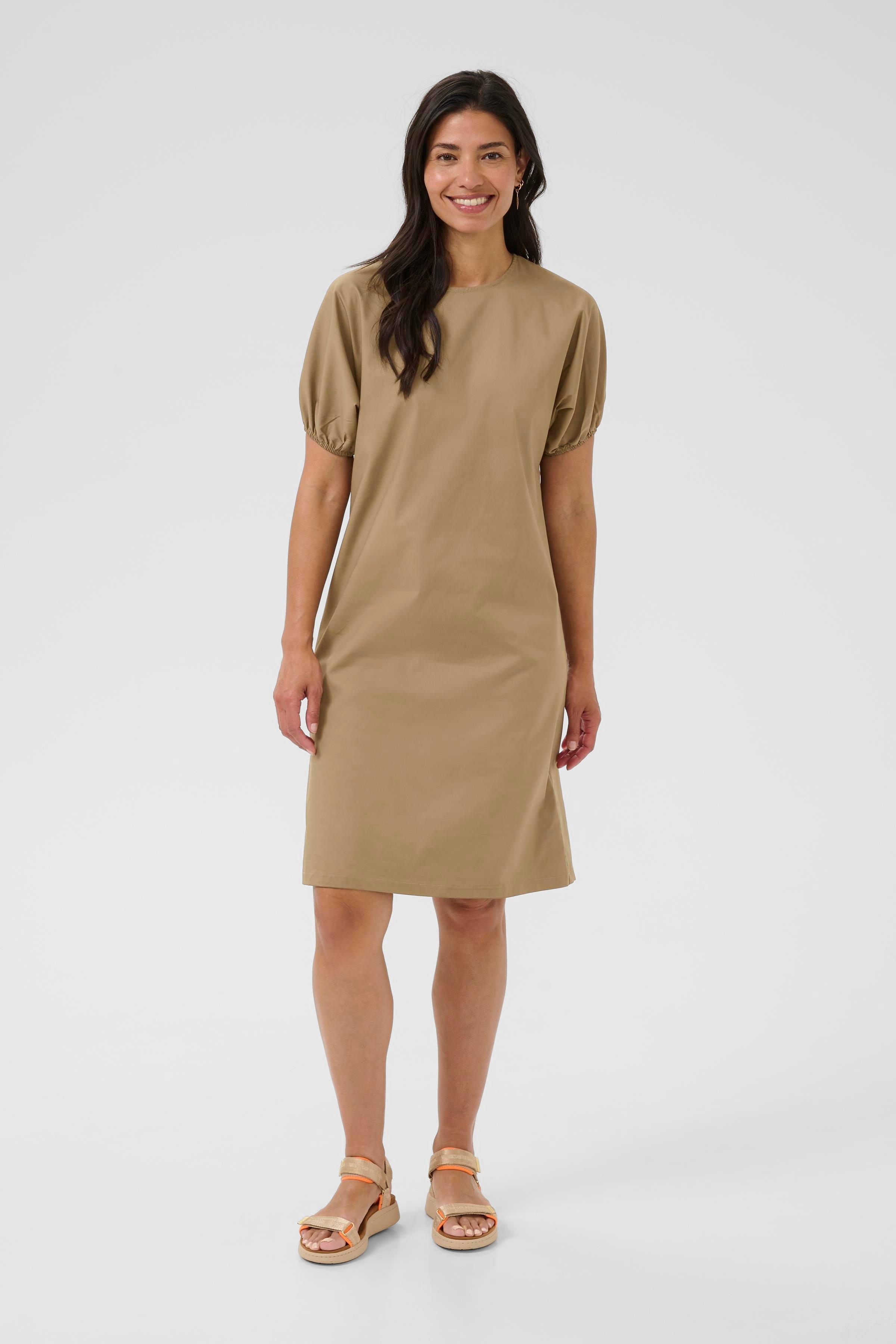 BPkata Kjole LOOKBOOK FRONT 40103562-400895