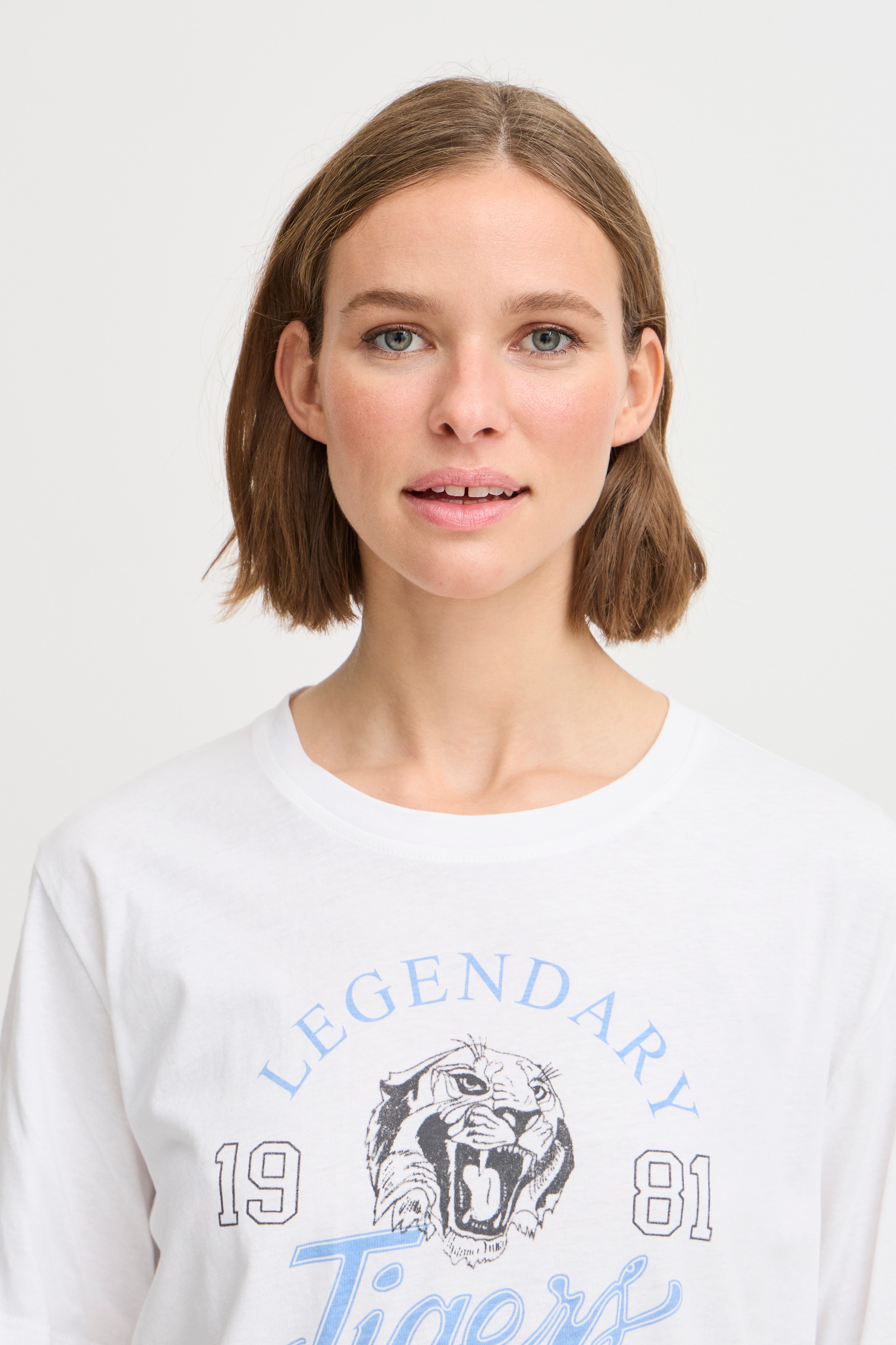 BYSOBBE T-shirt LOOKBOOK DETAIL 20816367-110601