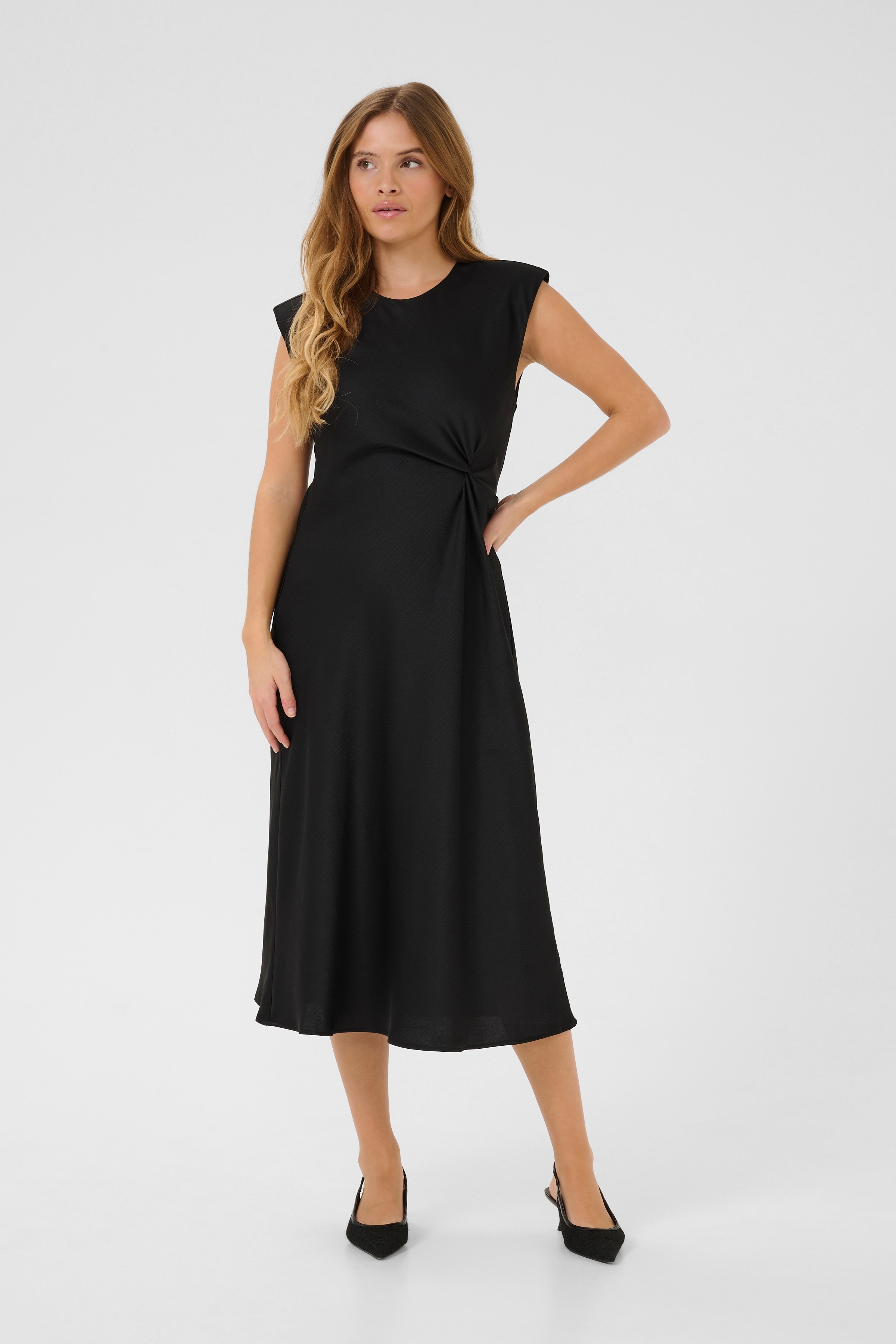 KApristina Kjole LOOKBOOK FRONT 10509763-100121