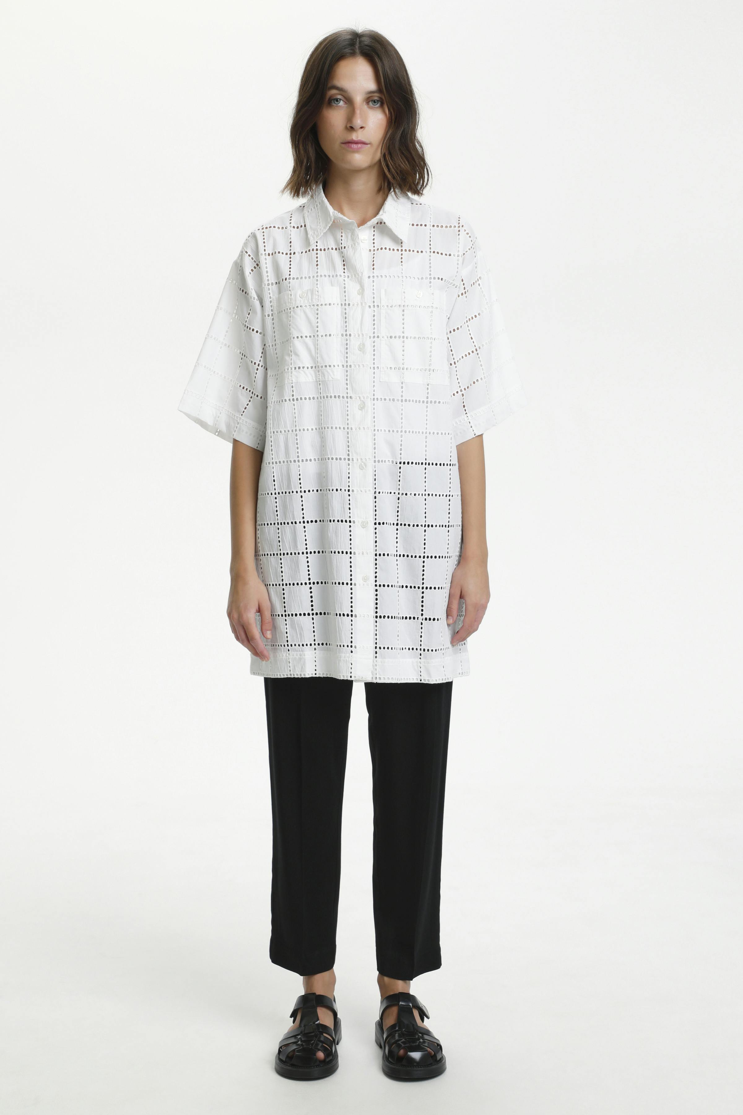 CarolKB Shirt LOOKBOOK FRONT 10103873-110601