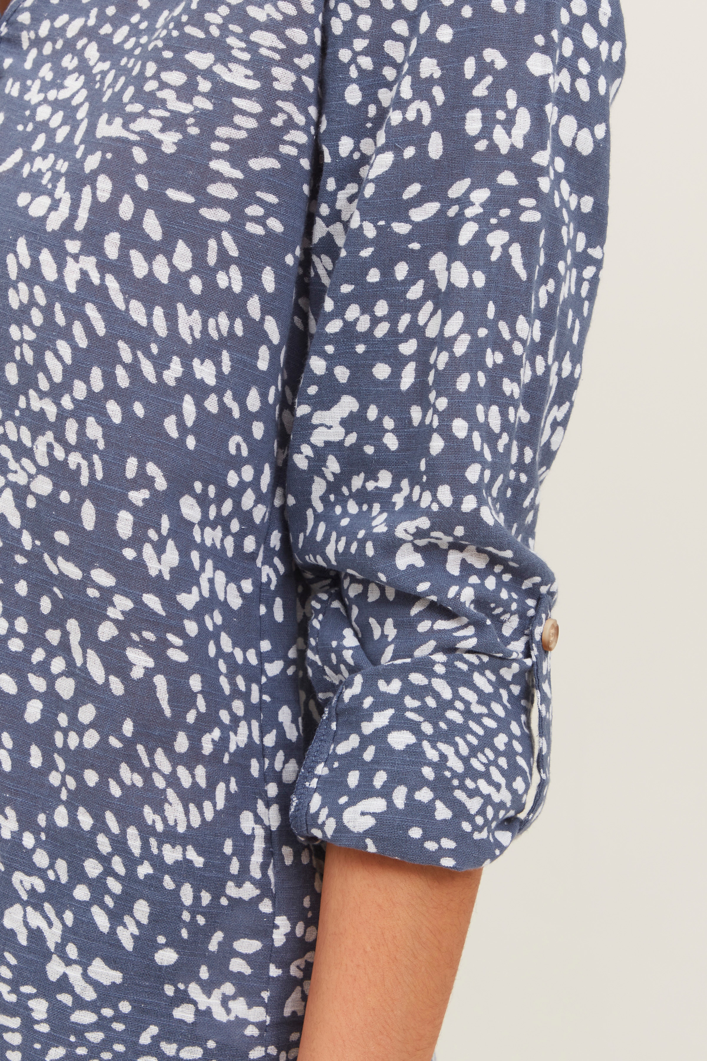 Blouse with short sleeve LOOKBOOK DETAIL 20609688-200971