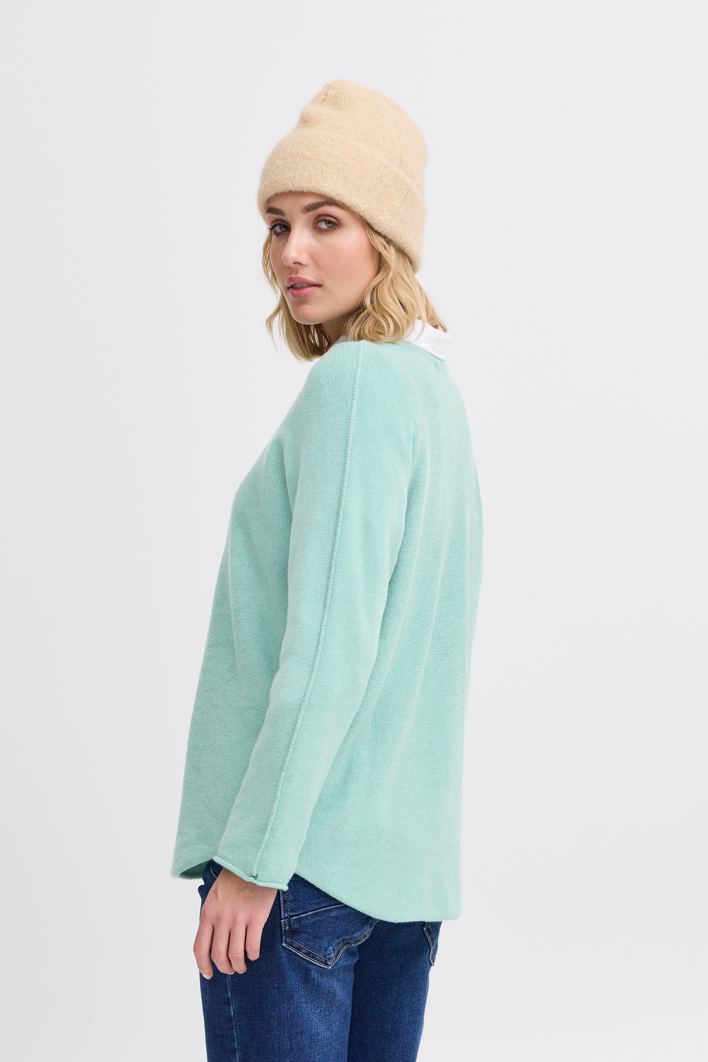 SBINNOVA Pullover LOOKBOOK BACK 22100452-175421