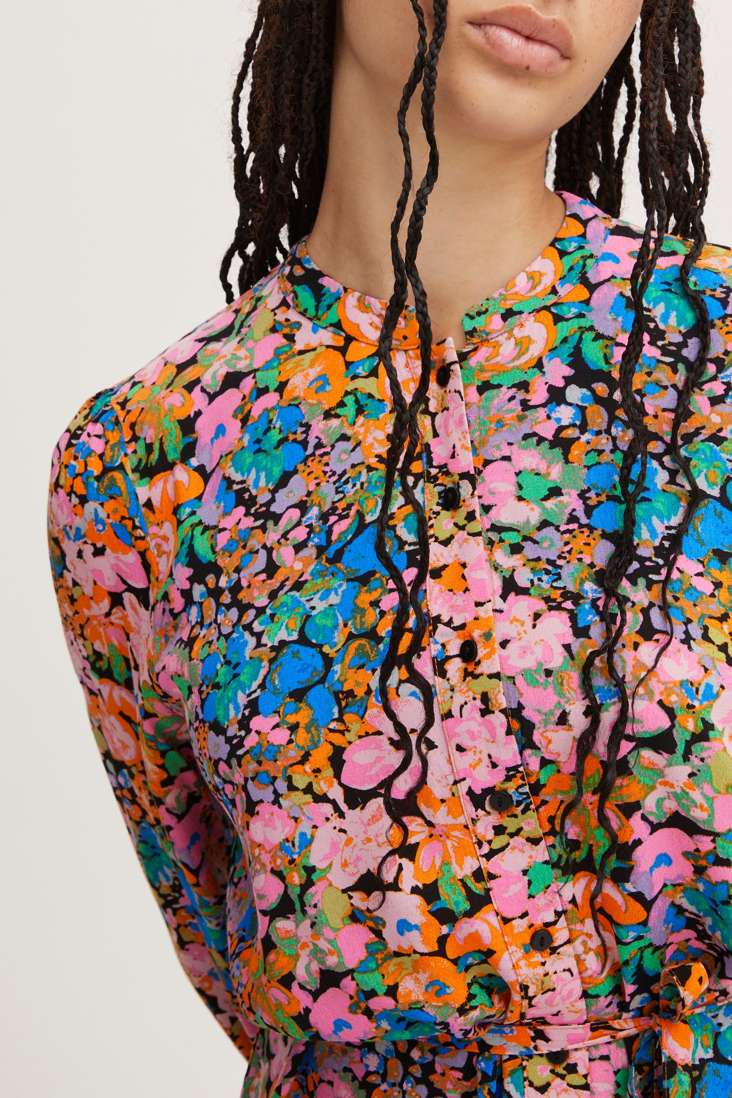 IHDUNALA Kjole LOOKBOOK DETAIL 20116735-201341