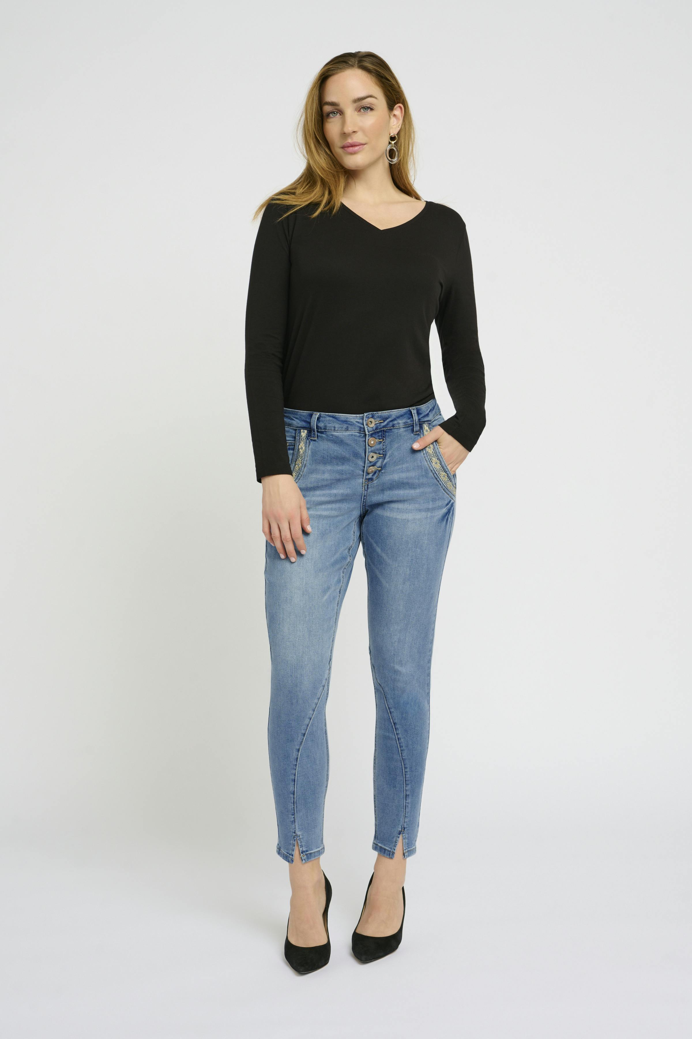 CRholly Jeans LOOKBOOK FRONT 10607289-62694