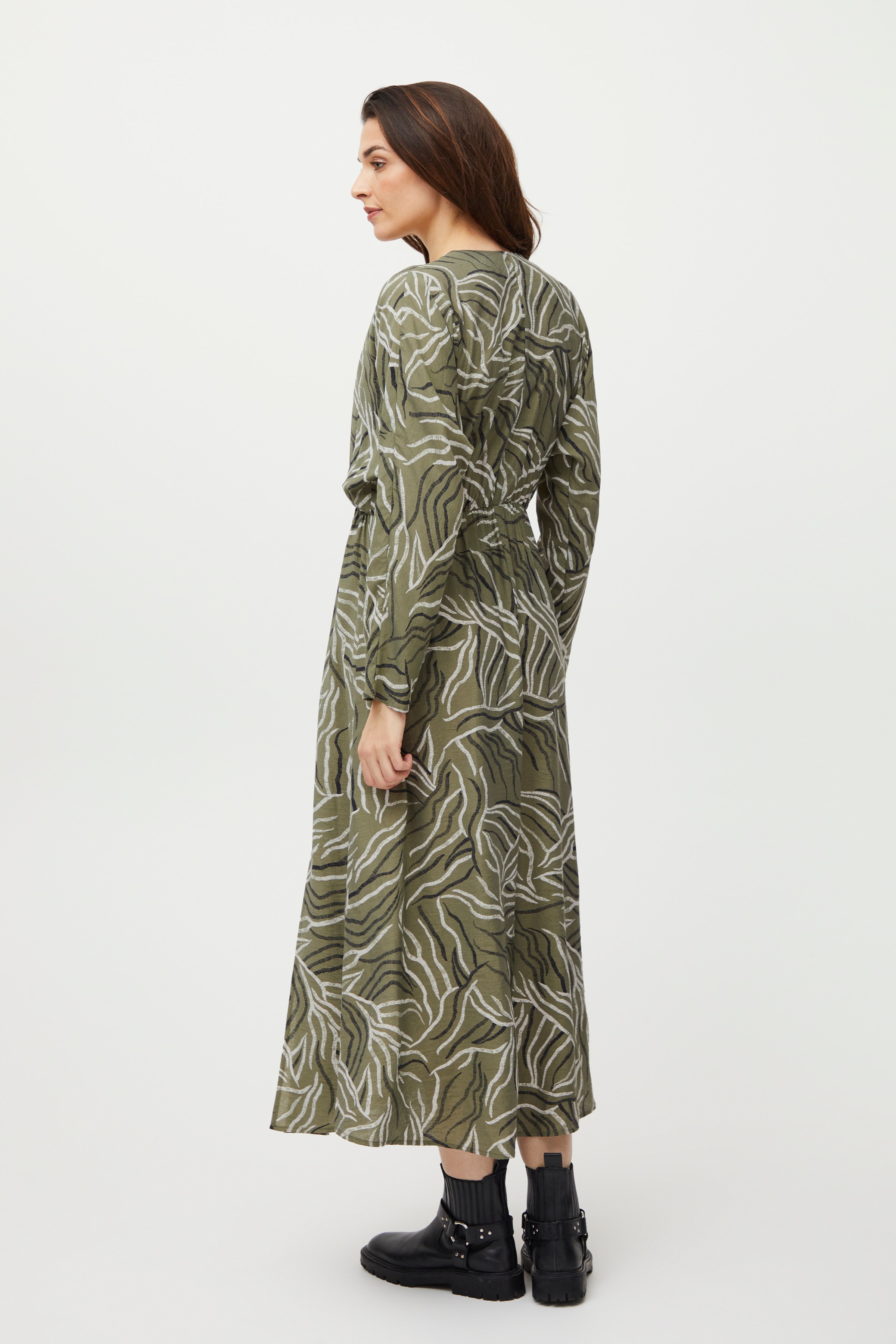 PZEDINA Kjole LOOKBOOK BACK 50207848-202863