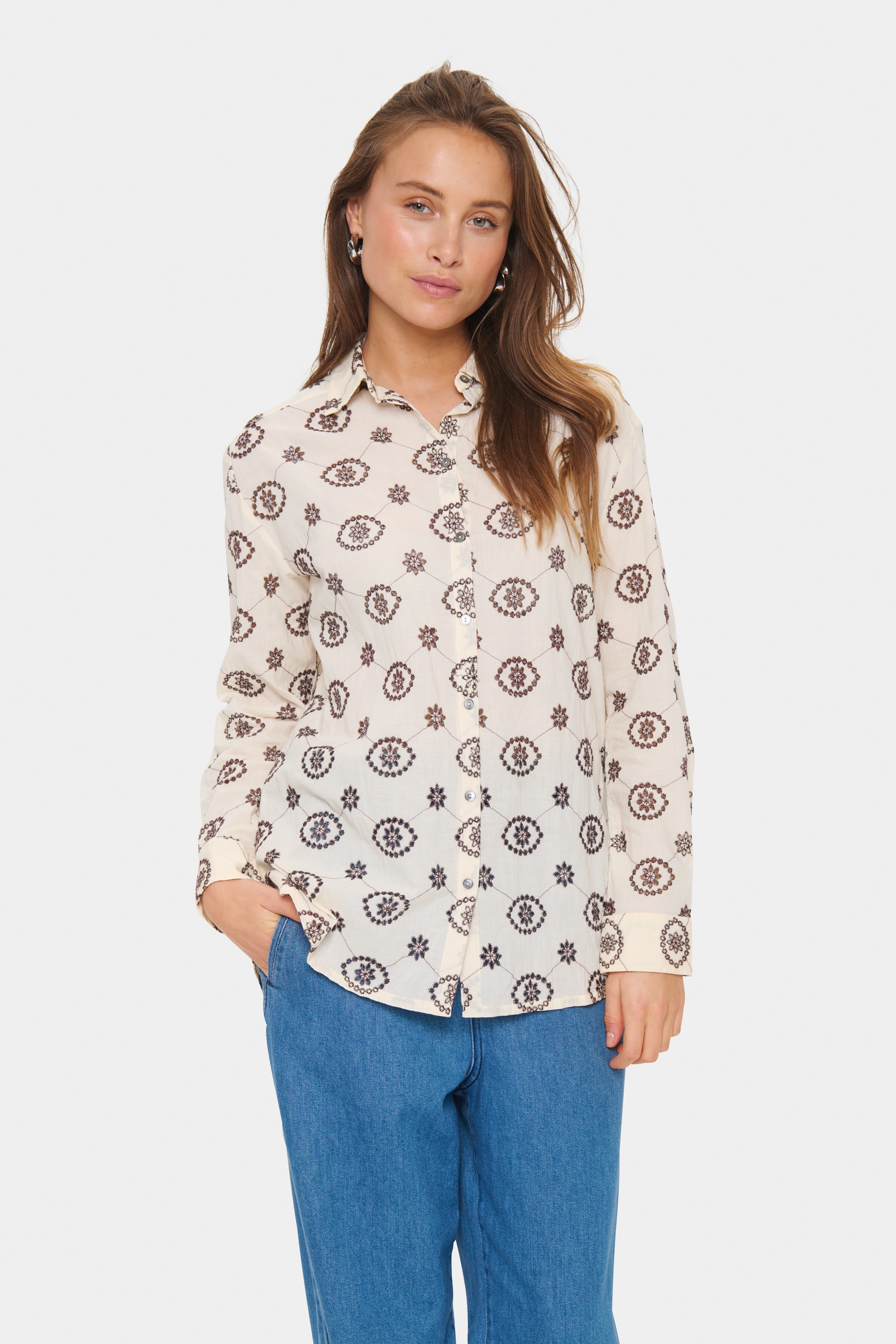 KendraSZ Hemd LOOKBOOK FRONT 30514003-110507