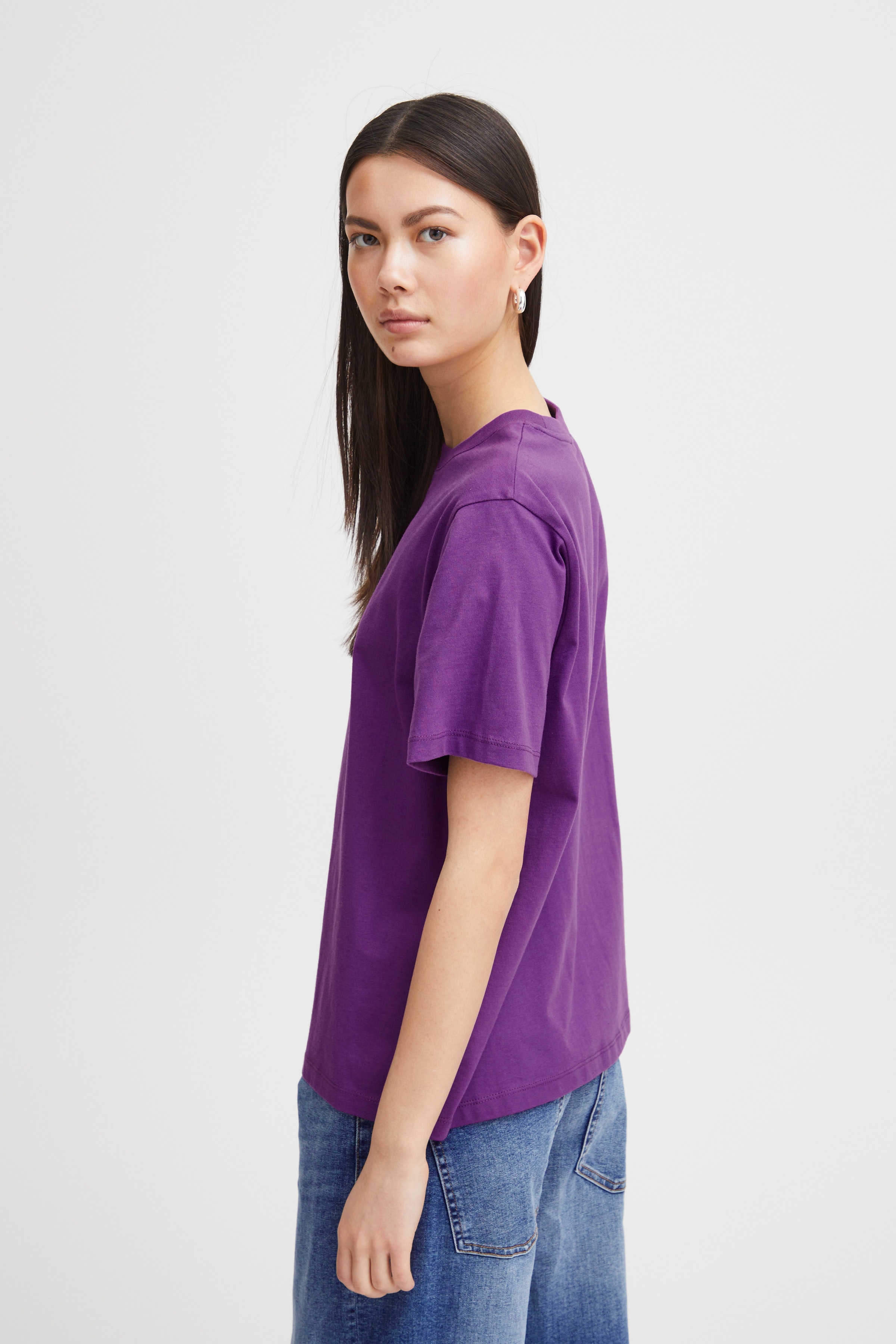 IHPALMER LOOSE T-shirt LOOKBOOK FRONT 20119365-193536