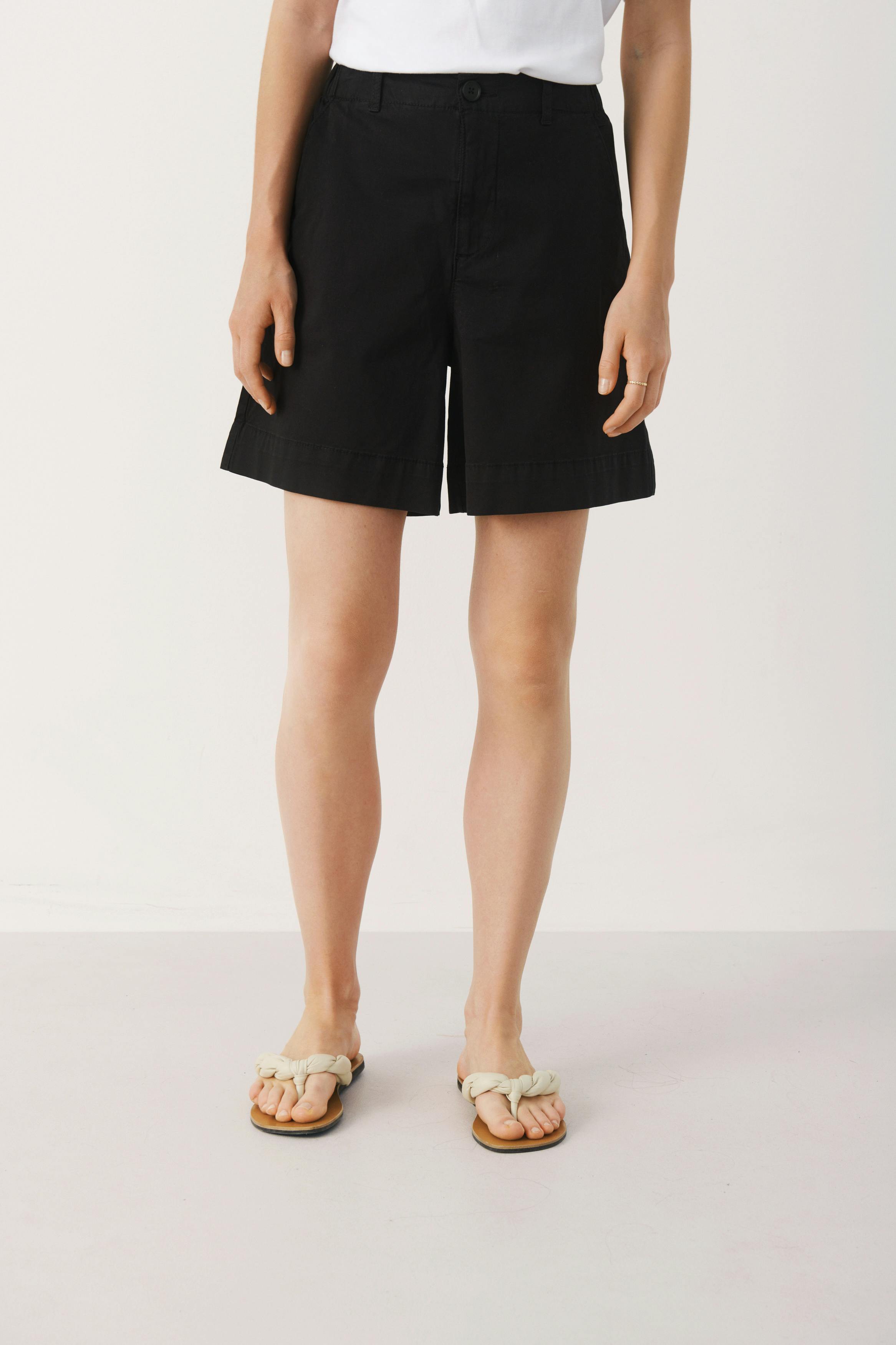 AjoPW Shorts LOOKBOOK FRONT 30307643-194008