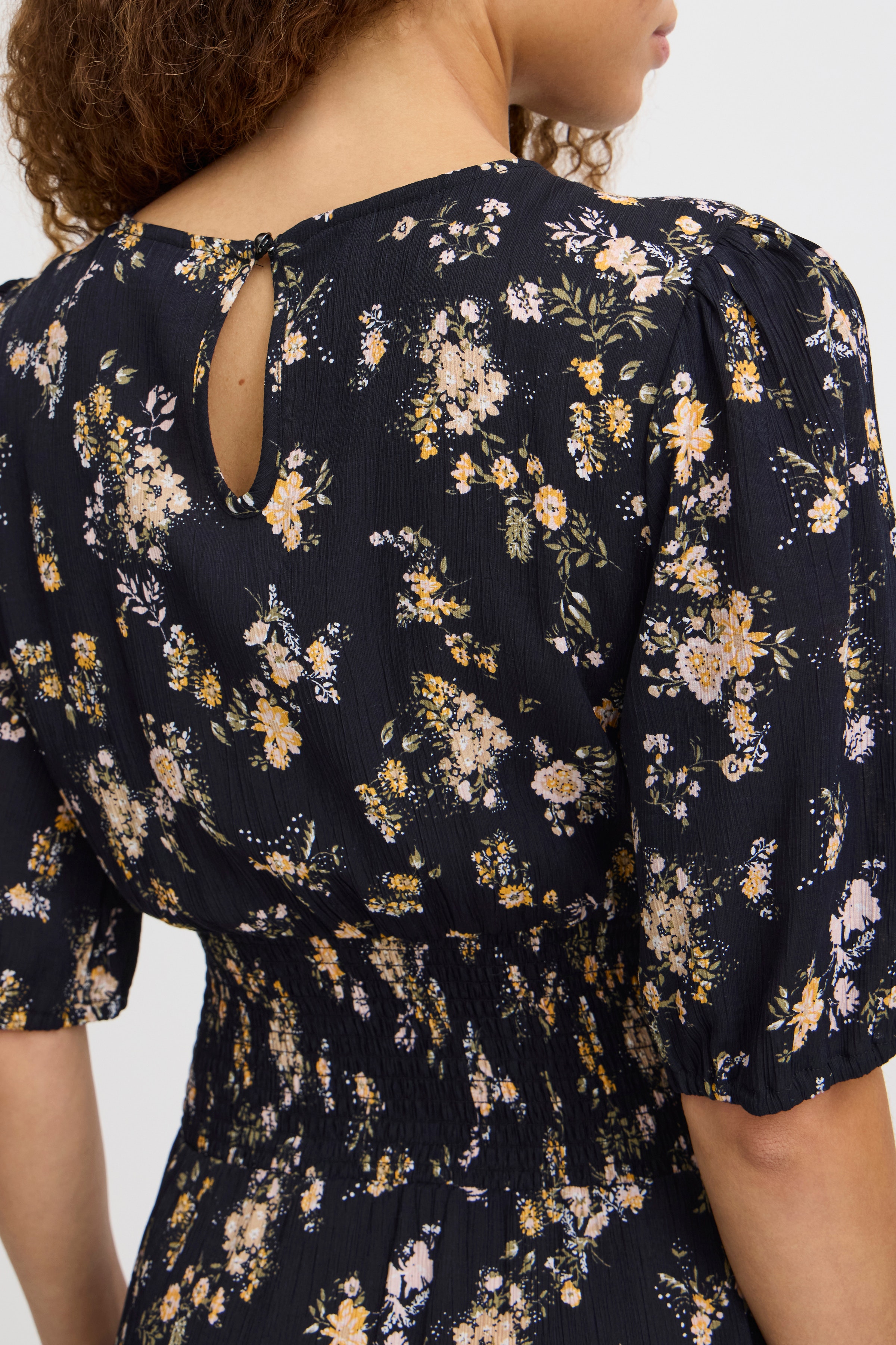 PZTALULLA Kjole LOOKBOOK DETAIL 50208286-203589
