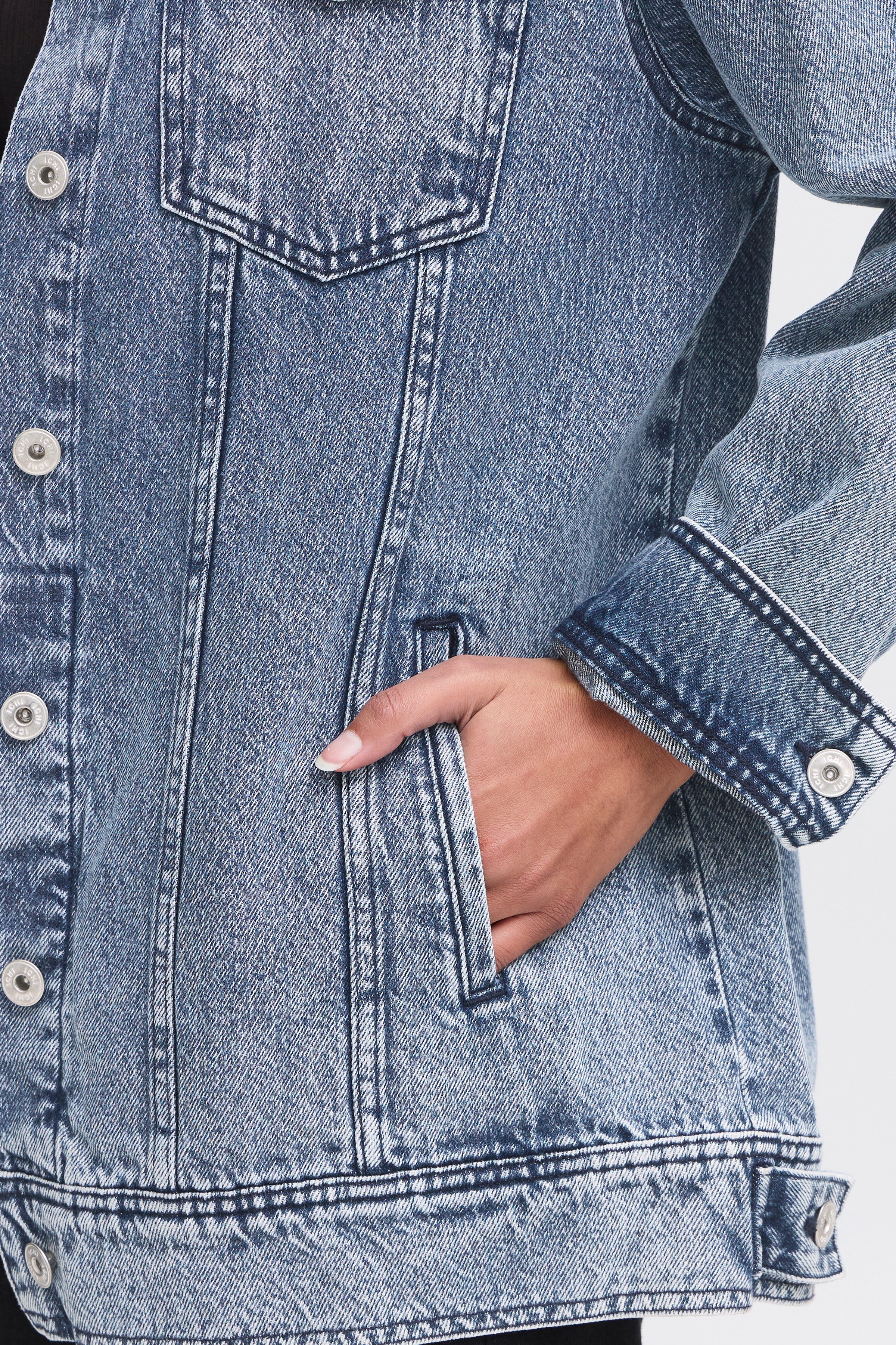 IHNAOMY Yttertøy LOOKBOOK DETAIL 20123481-200374