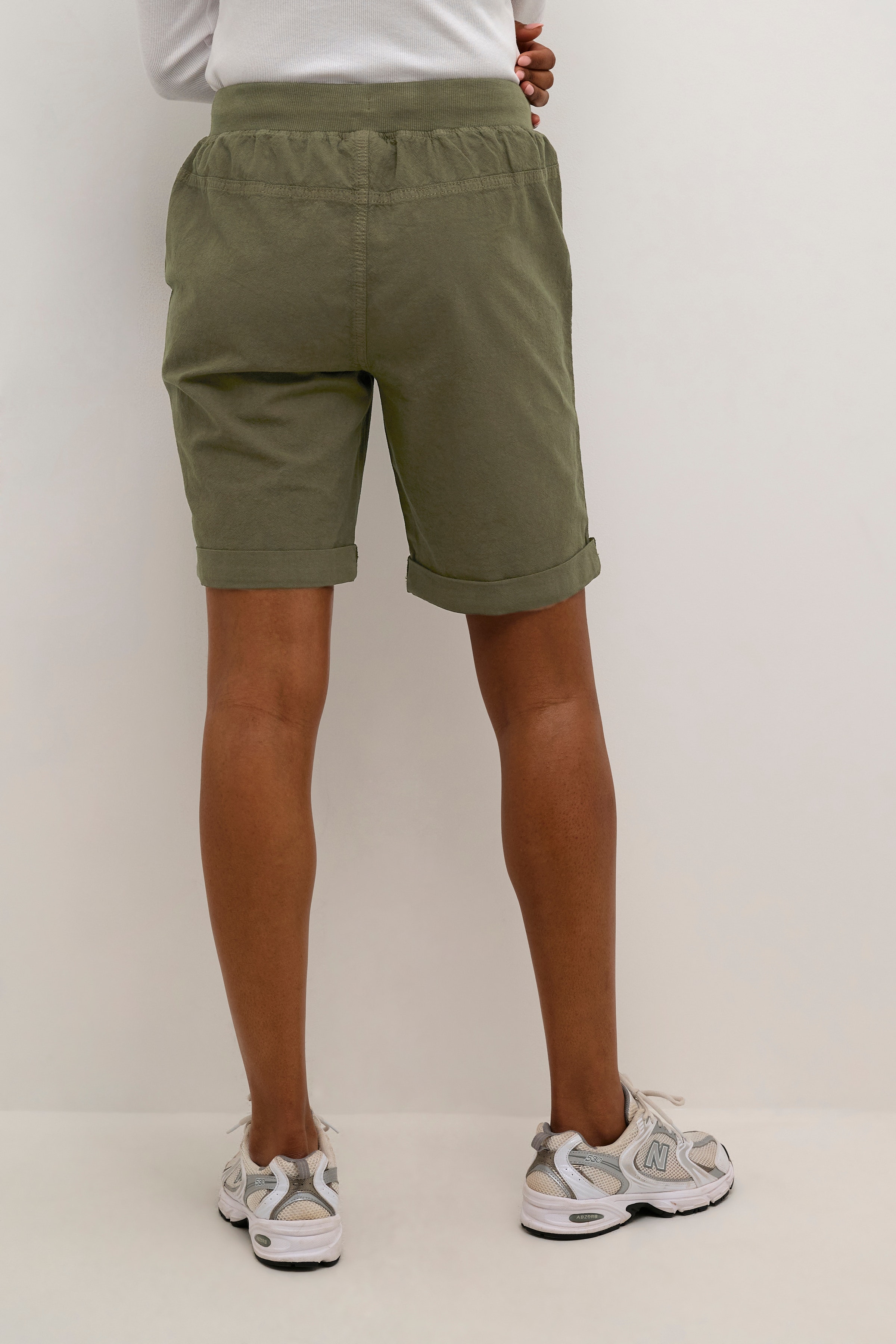 KAnaya Shorts LOOKBOOK BACK 10504239-50947