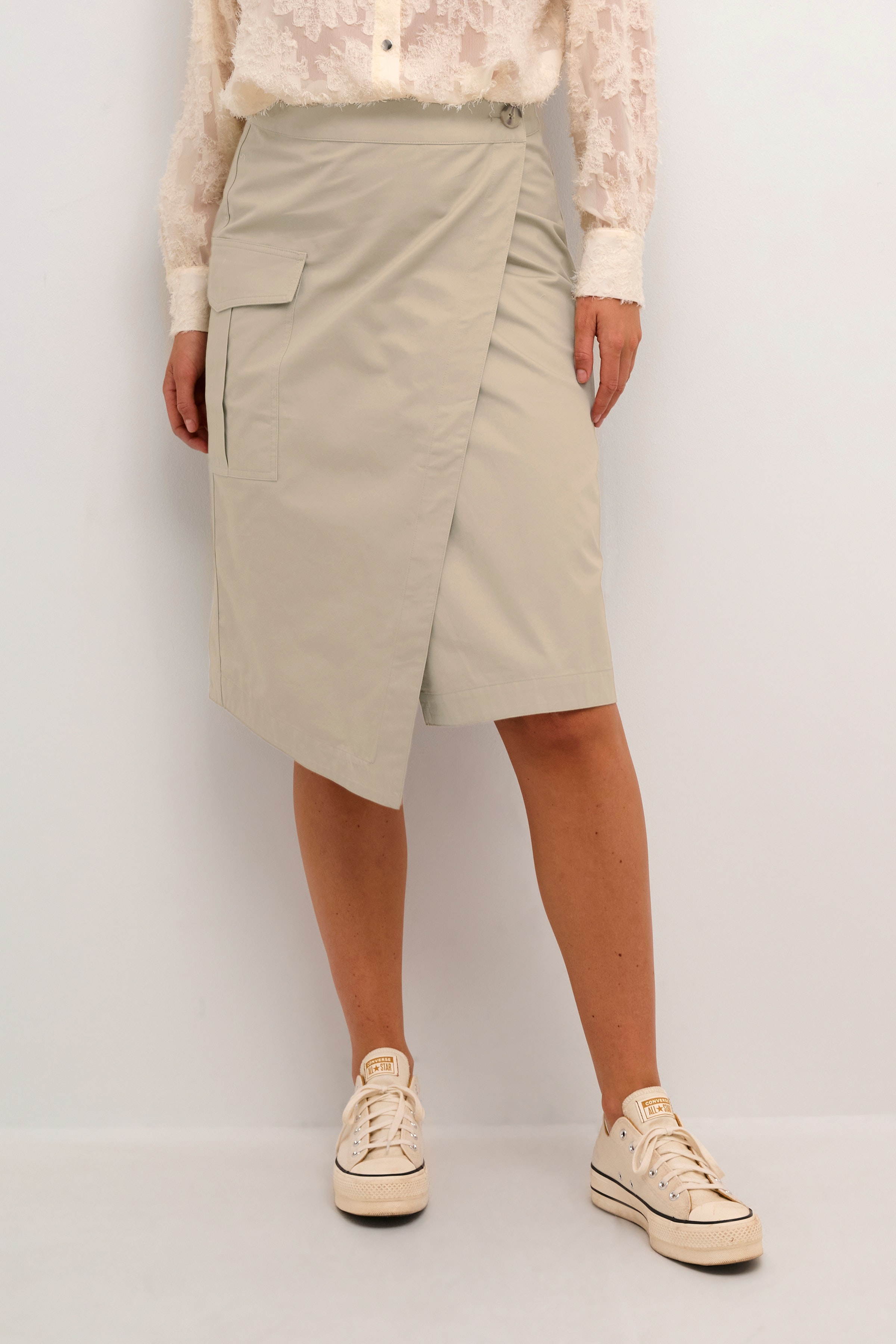 KAfrido Skirt LOOKBOOK FRONT 10508363-171109