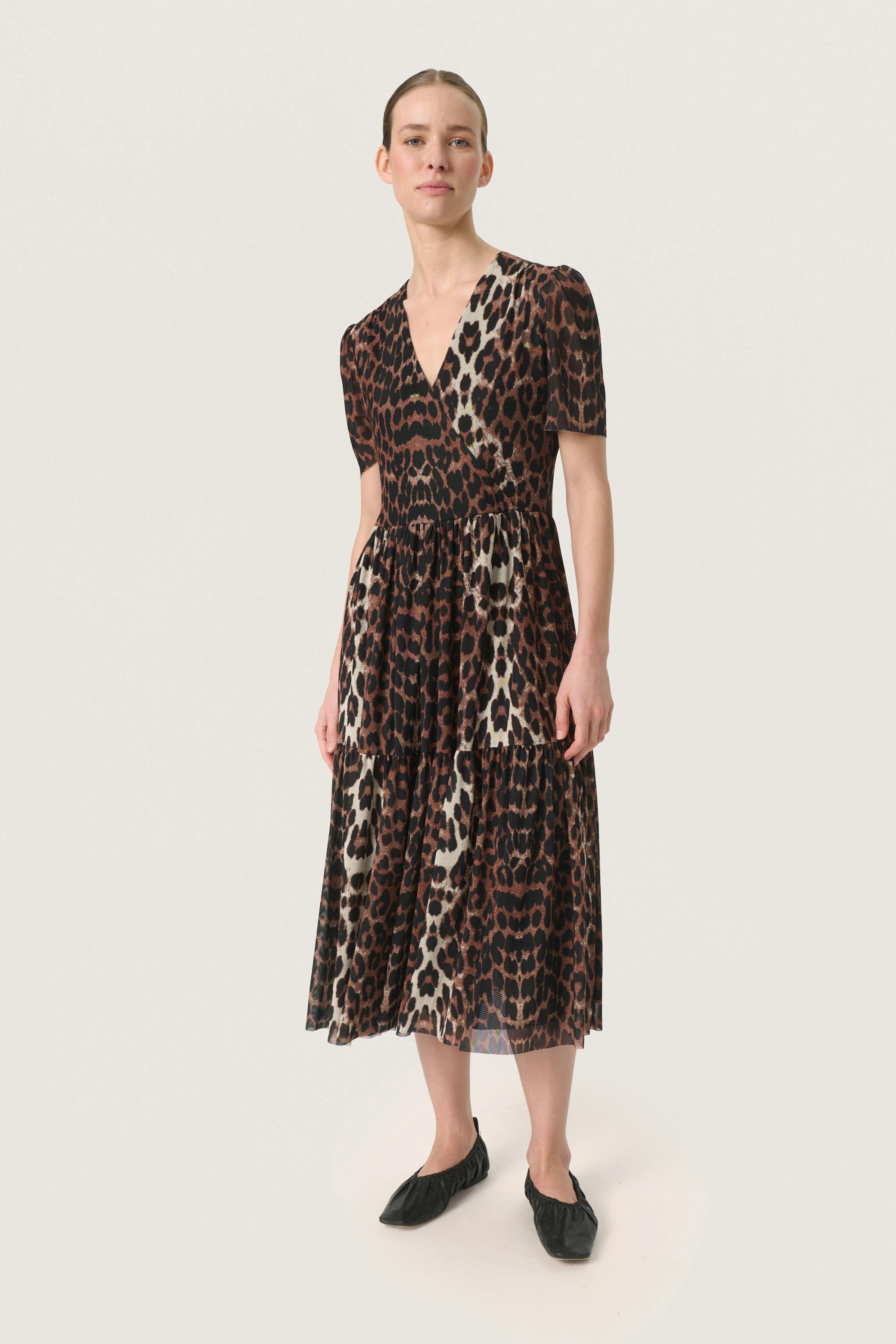 SLAldora Leopard Dress LOOKBOOK FRONT 30407615-303053