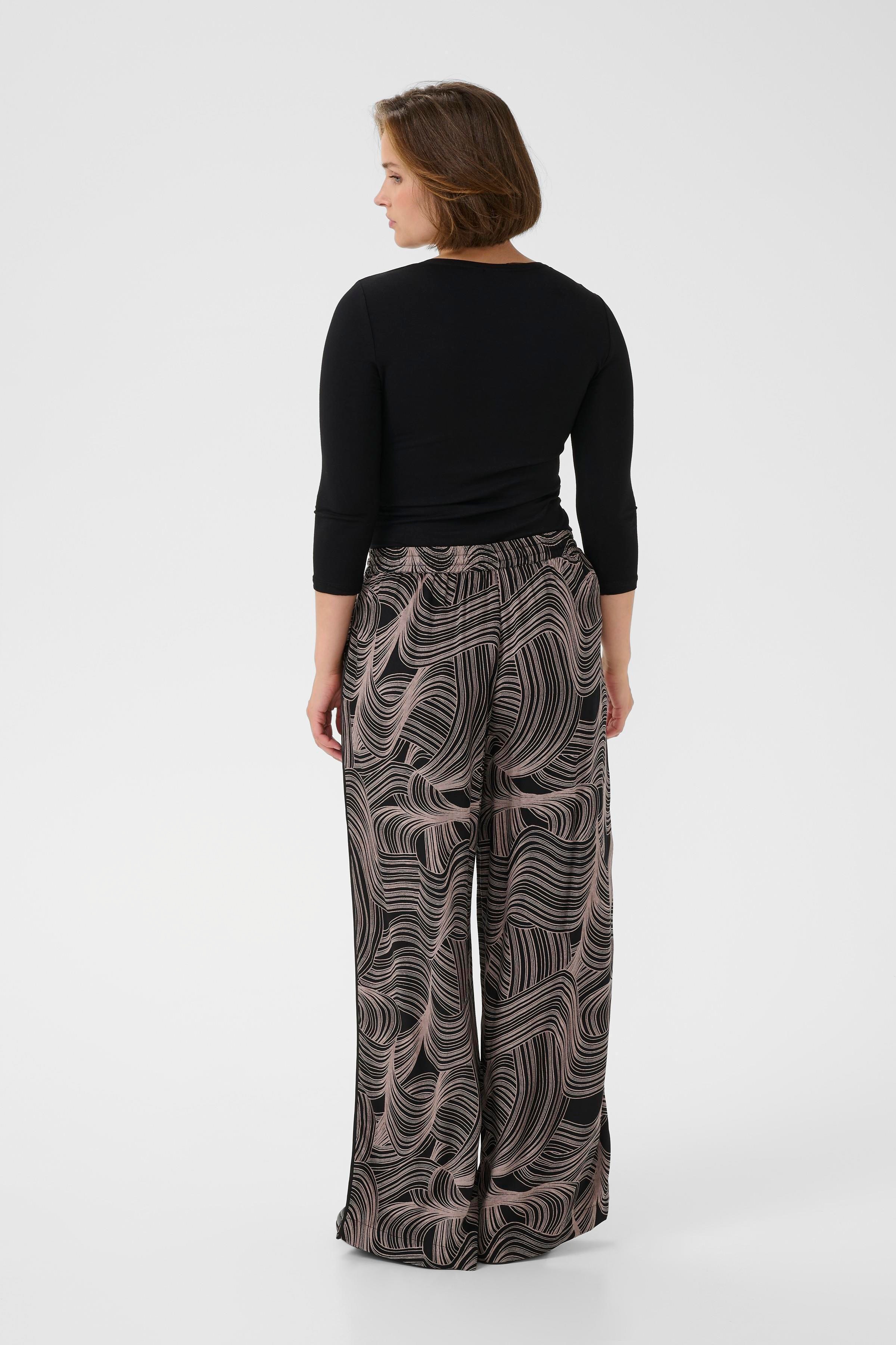 BPerianna Hose LOOKBOOK BACK 40200043-108648