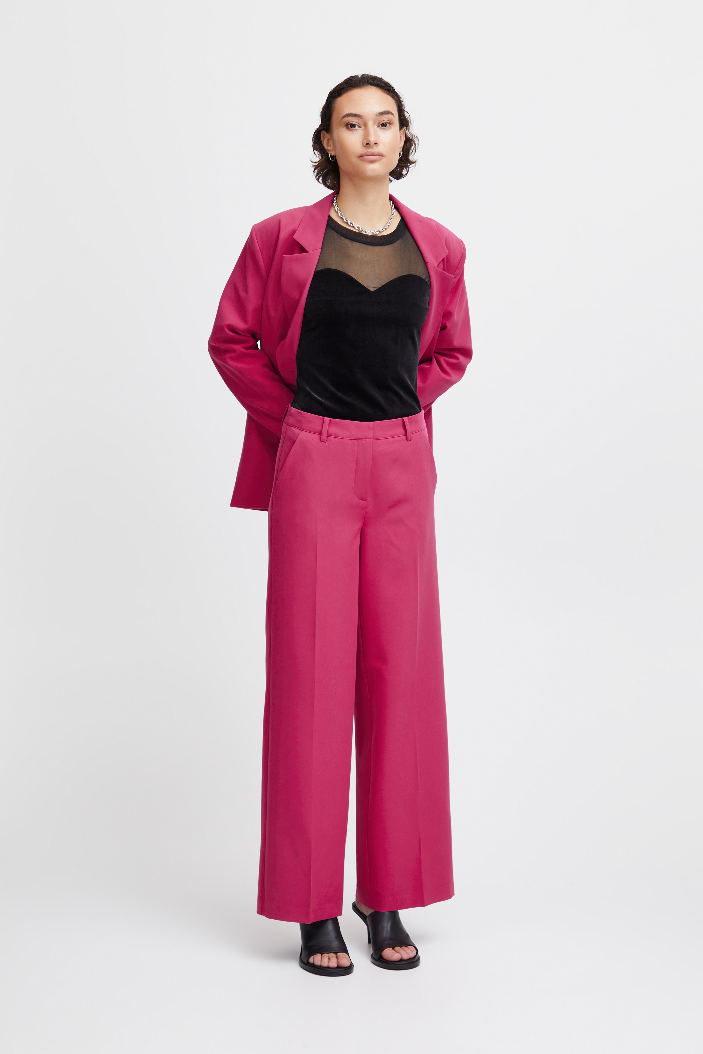 IHLEXI Bukser LOOKBOOK FRONT 20117838-192434