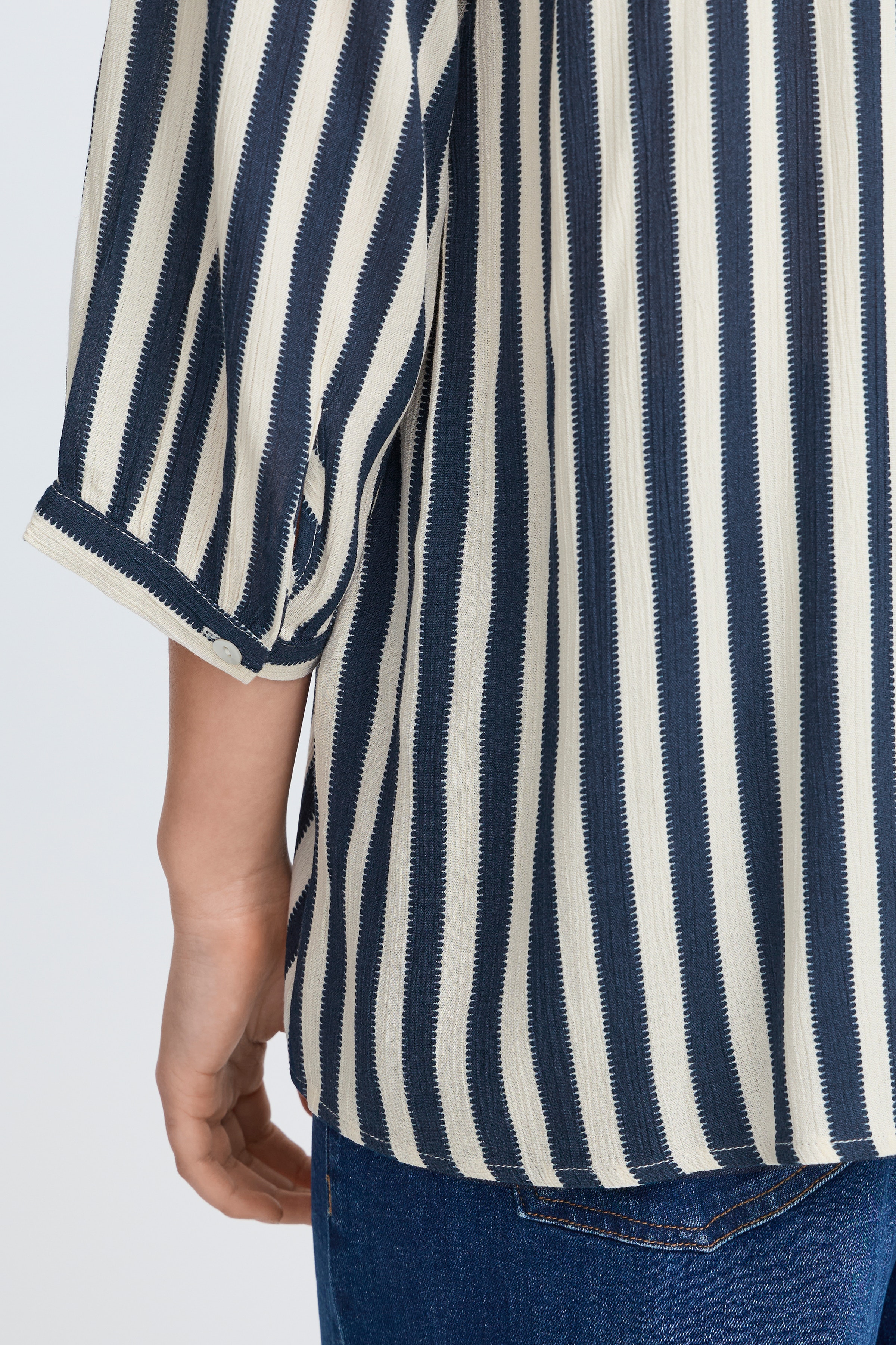 Langermet skjorte LOOKBOOK DETAIL 20123003-204479