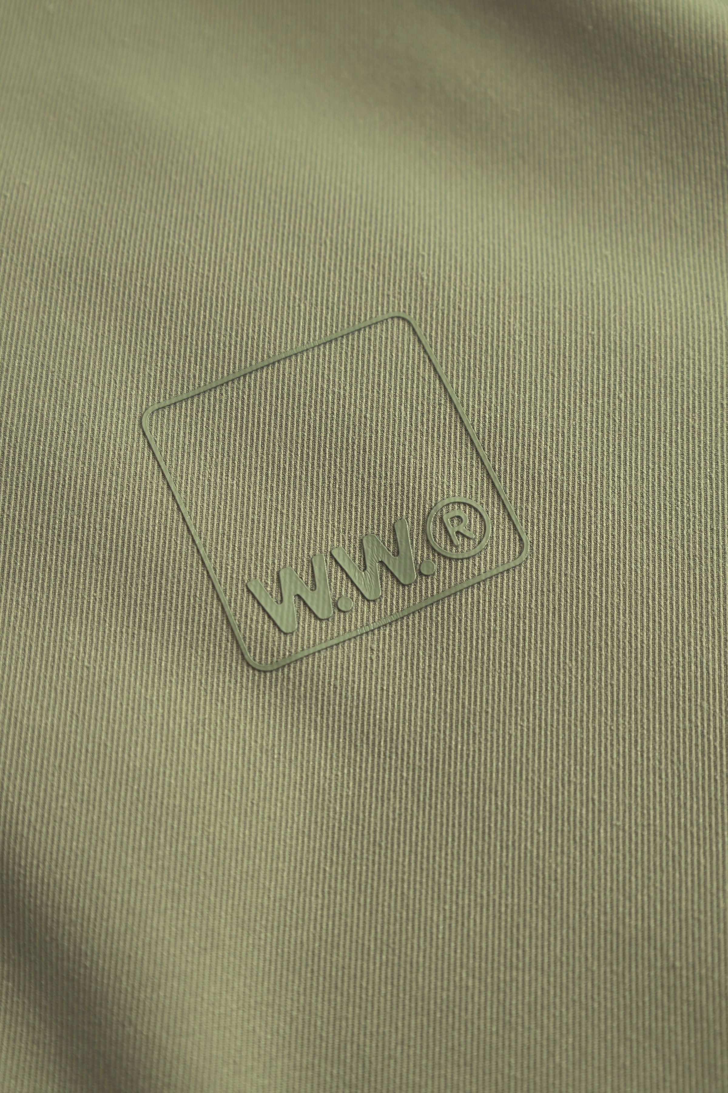 WWHanes Coat PACK DETAIL 30251652-180312