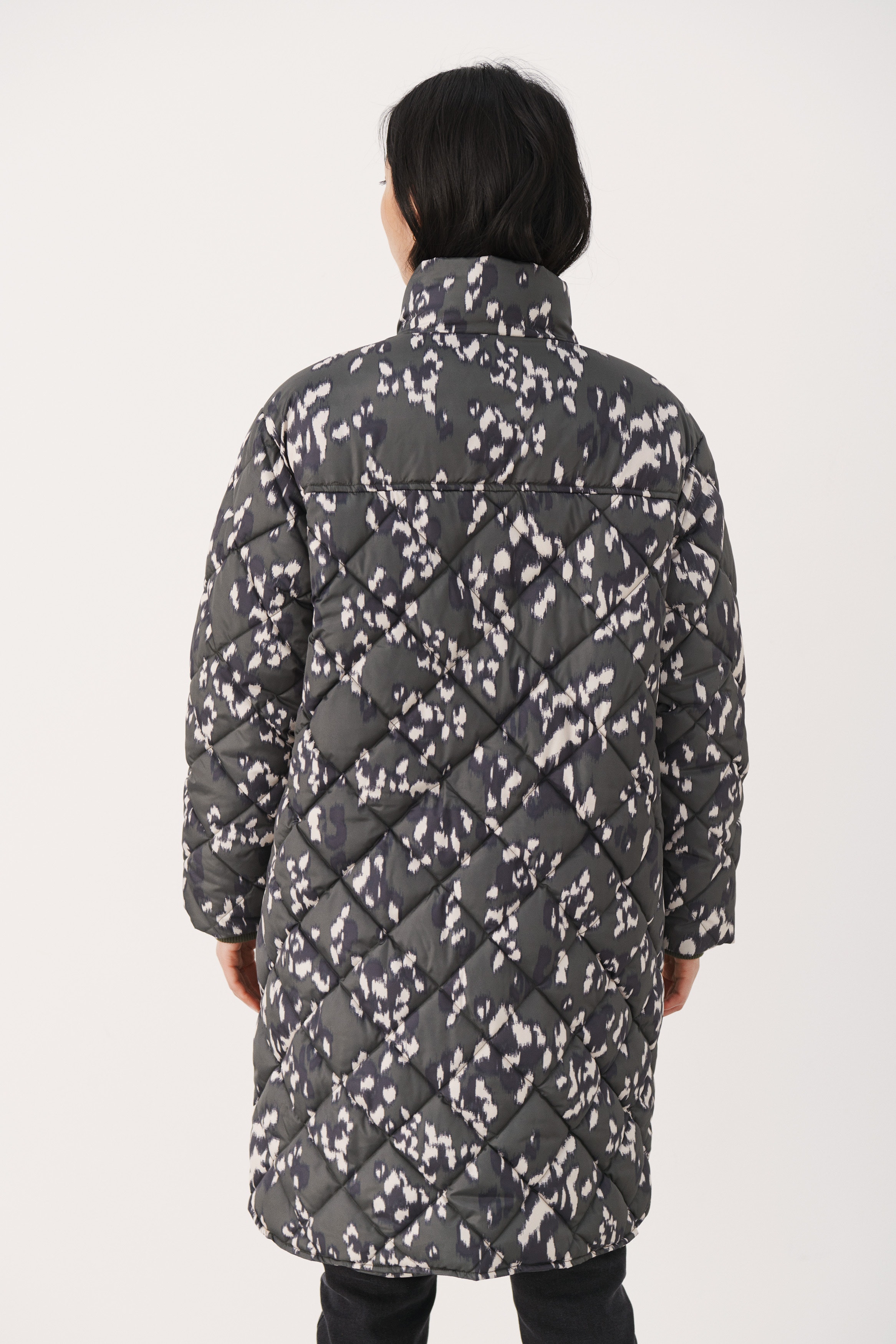 RittaPW Ytterplagg LOOKBOOK BACK 30306936-301399