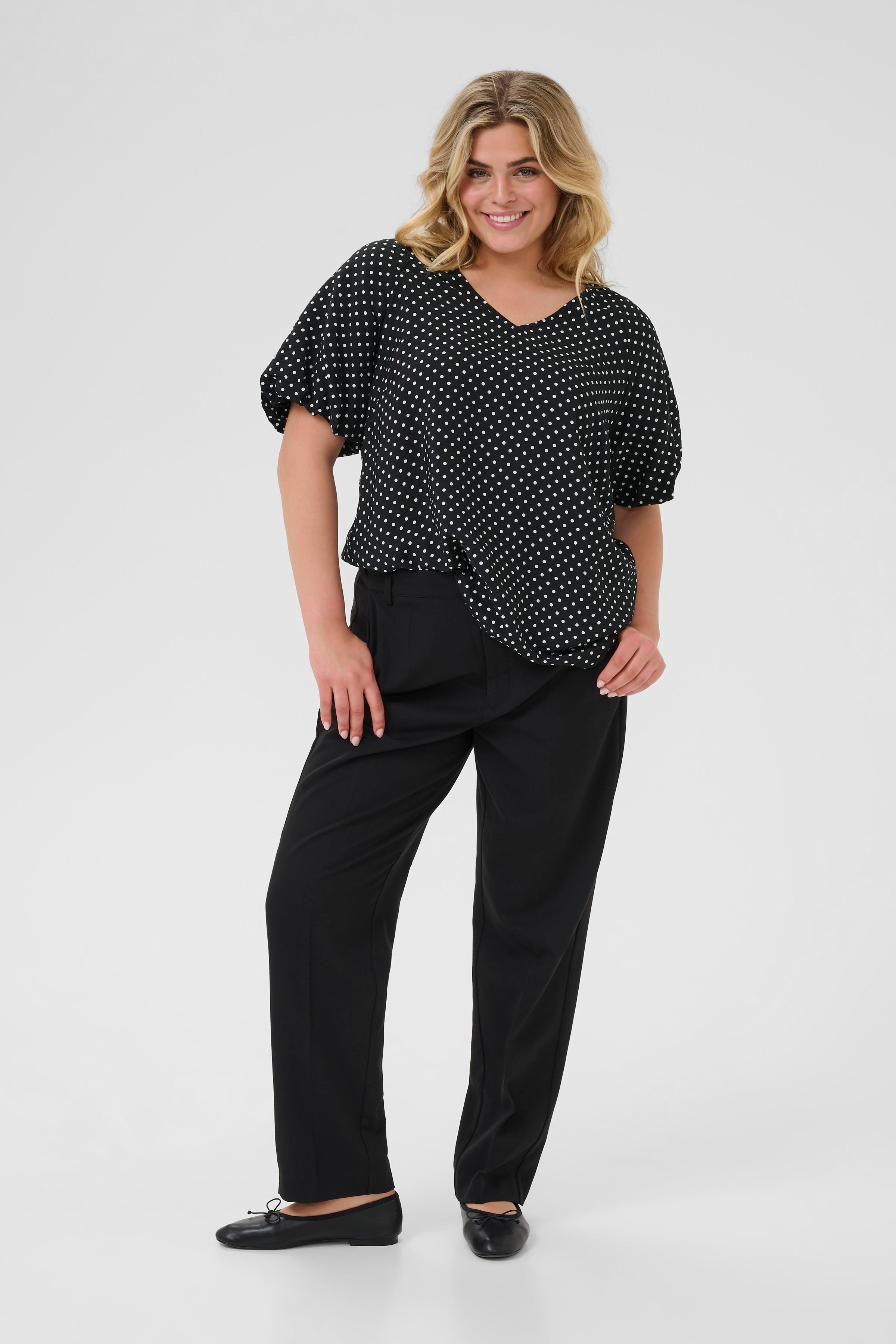 KCgina Blouse LOOKBOOK FRONT 10583435-107967
