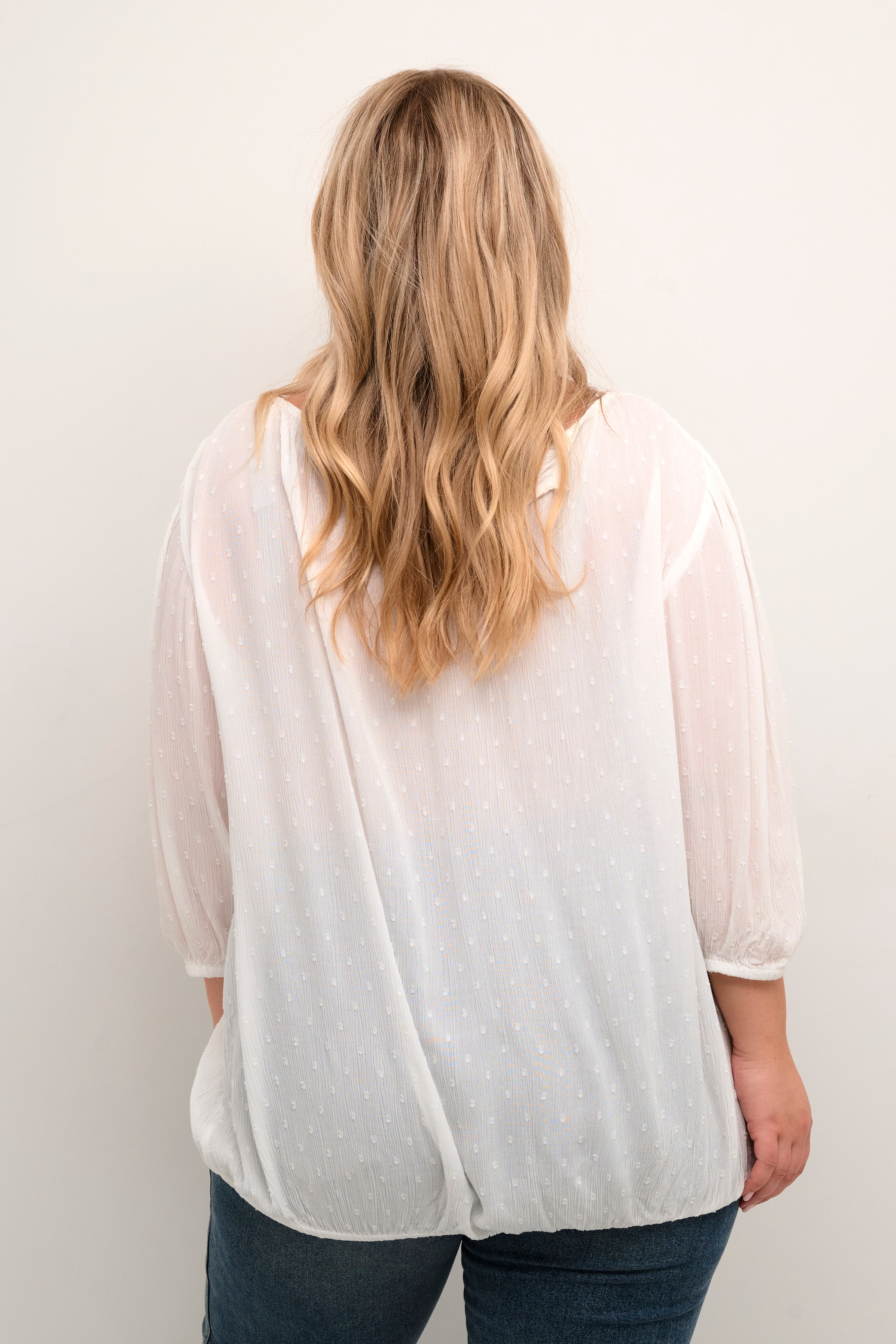 KCwilina Bluse LOOKBOOK BACK 10582058-110602