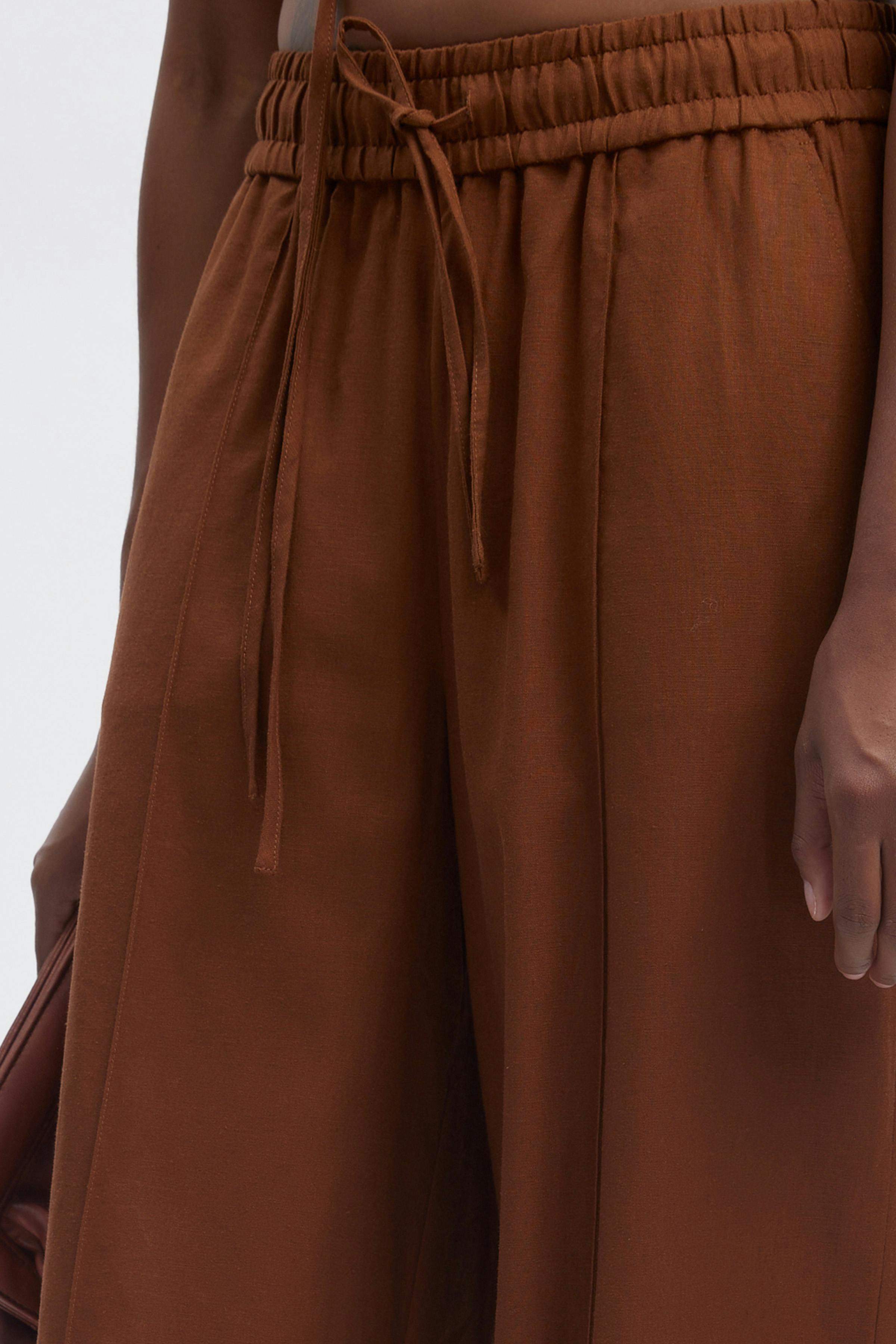 LeenaGZ Linen trousers LOOKBOOK DETAIL 10909226-191227