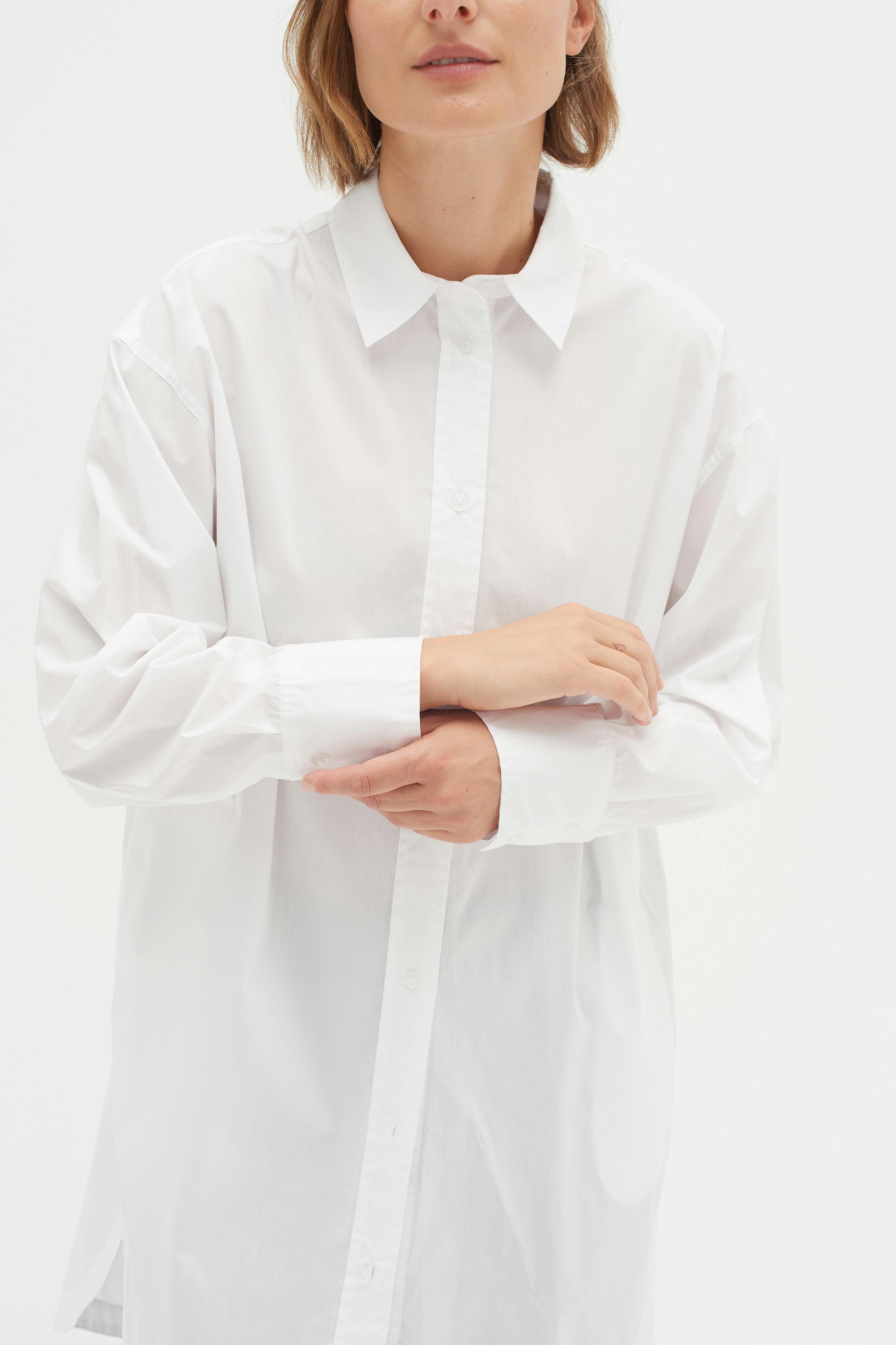 RimmaIW Shirt LOOKBOOK FRONT 30108627-300001