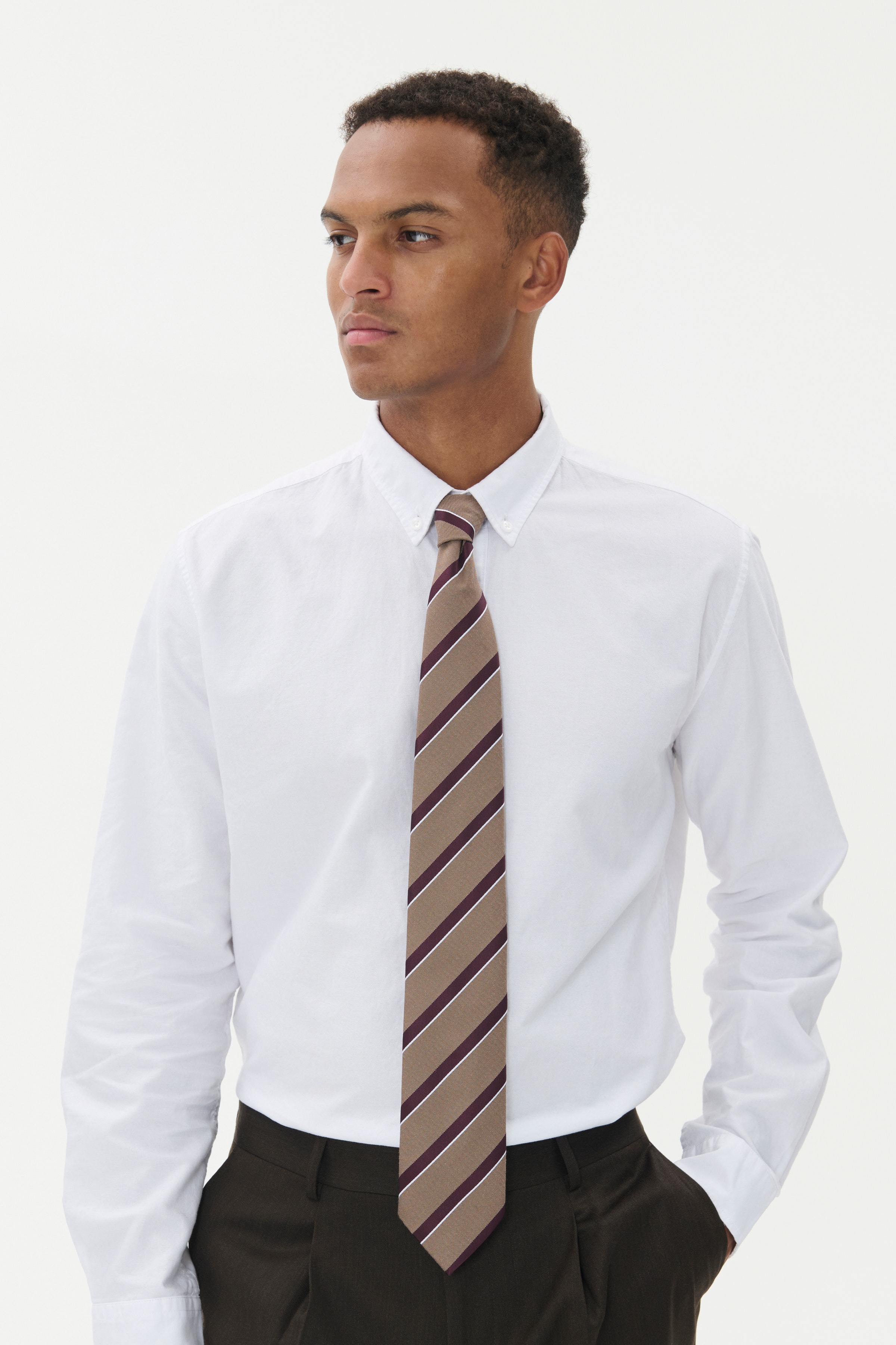 MAtie Das LOOKBOOK FRONT 30207996-171320