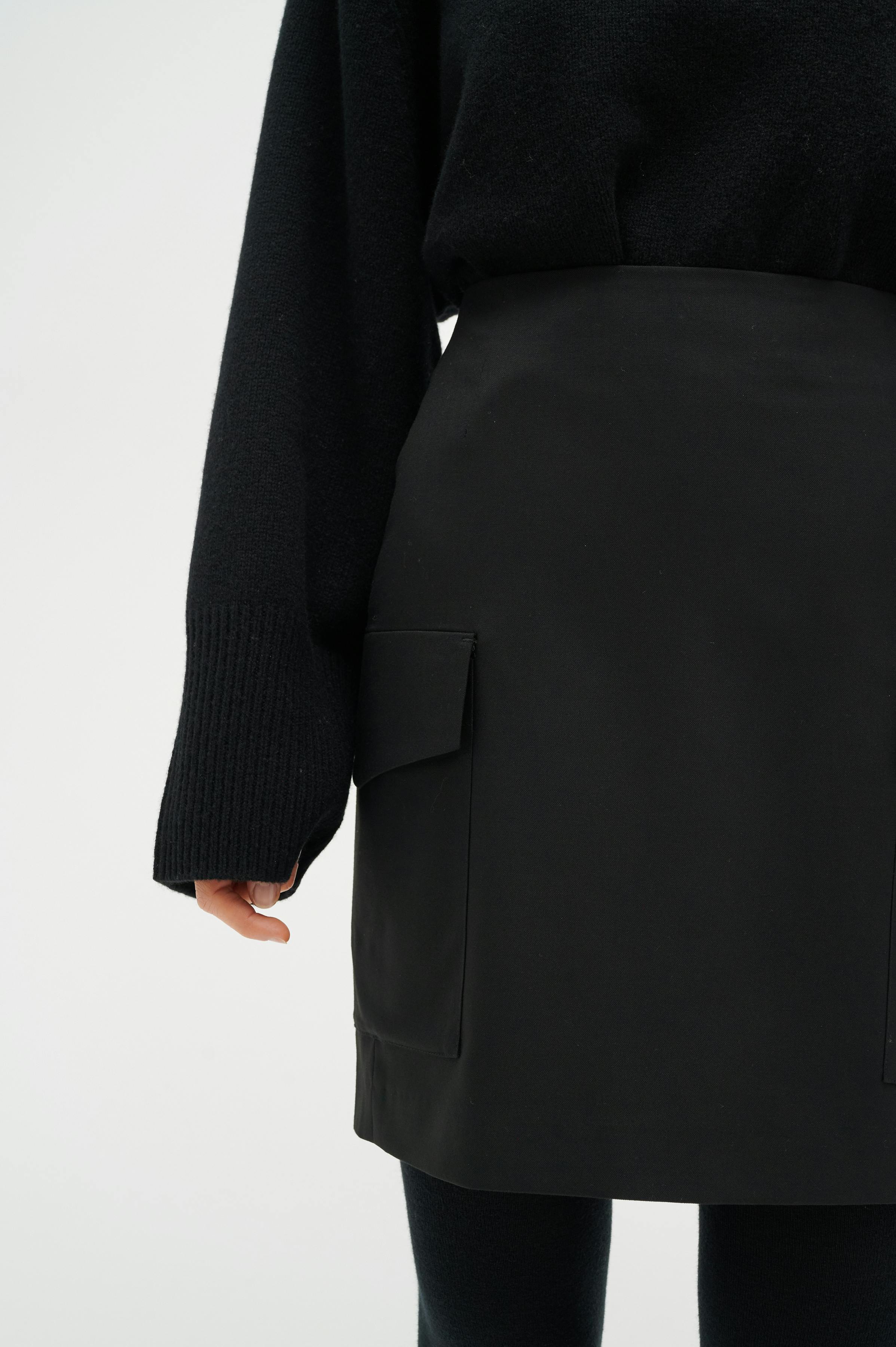 WaiIW Skirt LOOKBOOK DETAIL 30108716-194008