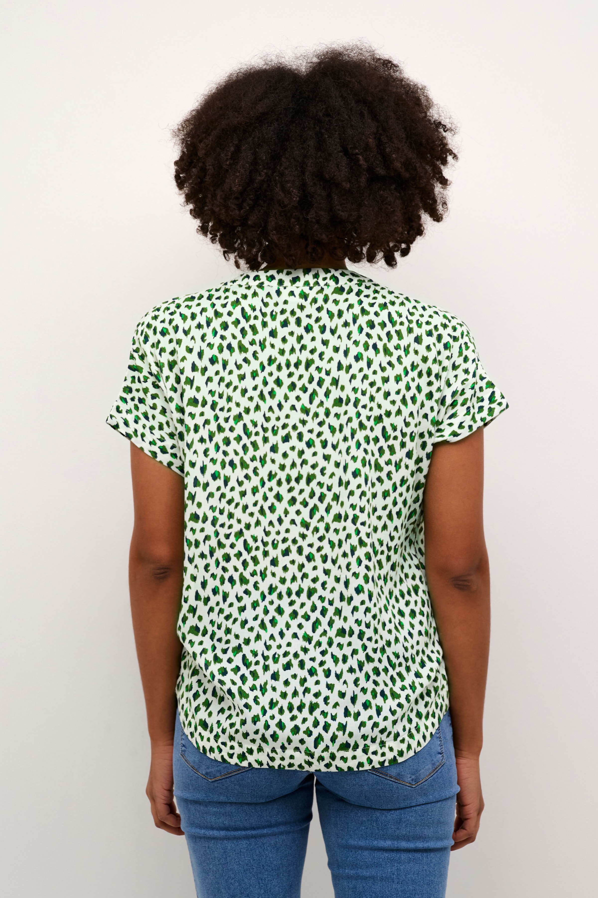 KAano Bluse LOOKBOOK BACK 10506568-106487