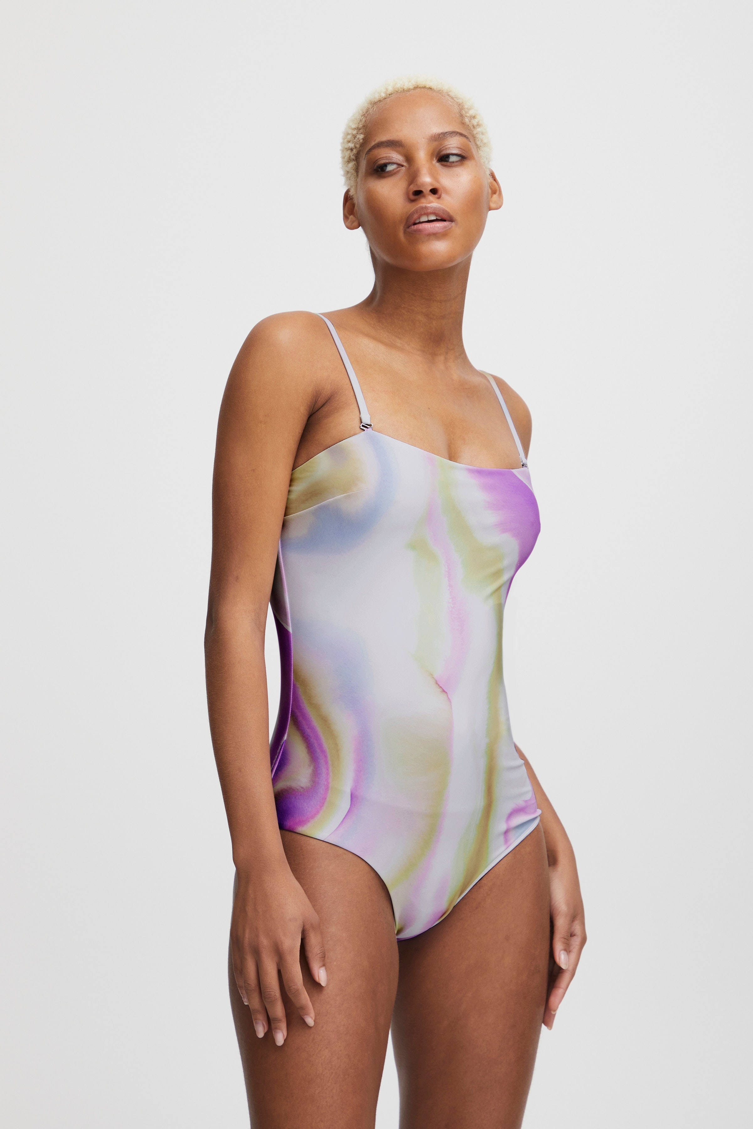 IALUCIANA Badetøy LOOKBOOK FRONT 20118665-164132