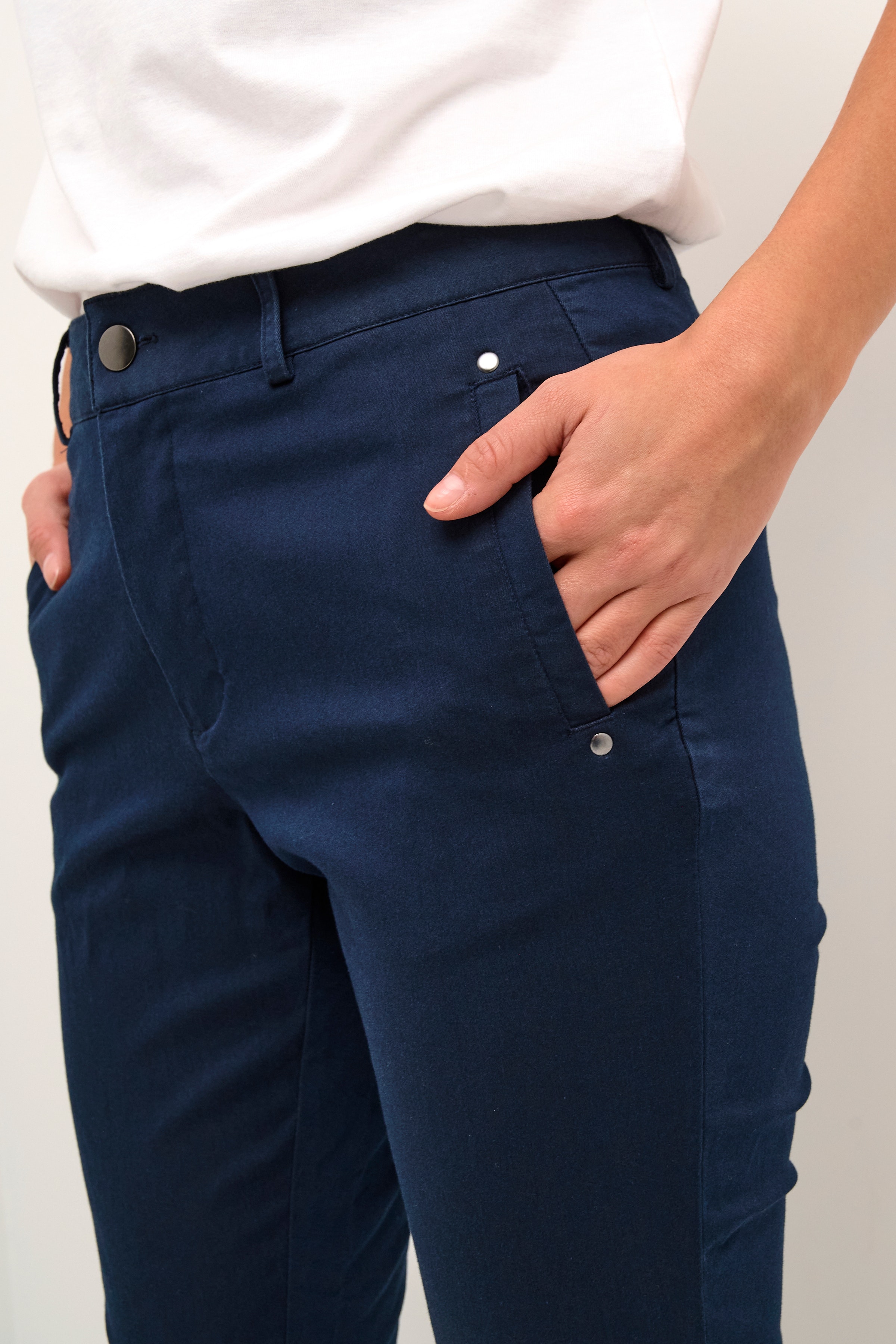 KAlea Bukser LOOKBOOK DETAIL 10506839-194020