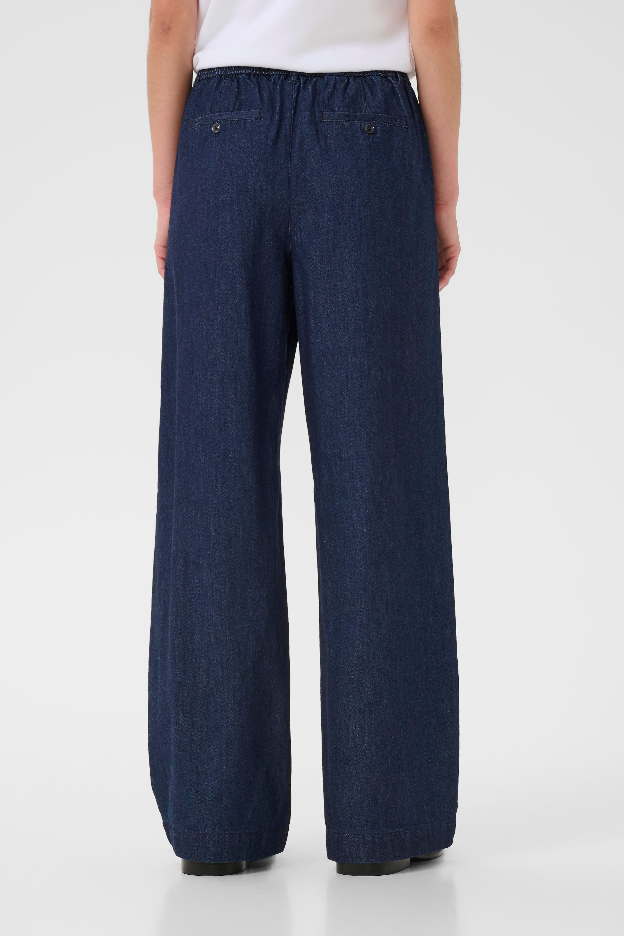 SaranaPW Hose LOOKBOOK BACK 30309971-300159