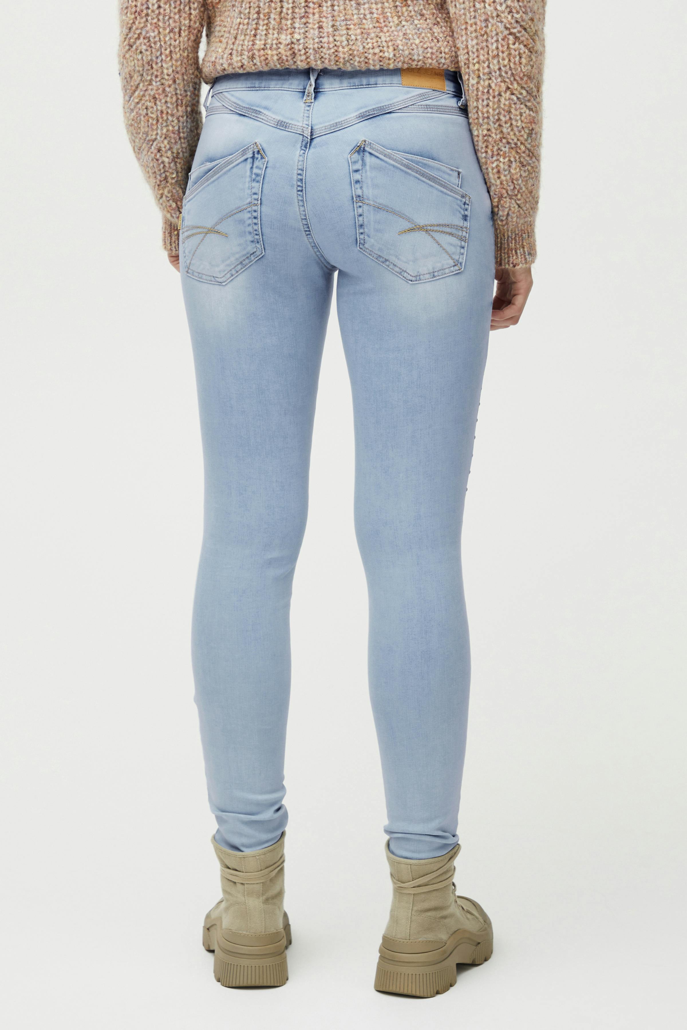 PZJENNA MW Jeans Skinny Leg LOOKBOOK FRONT 50207913-200008