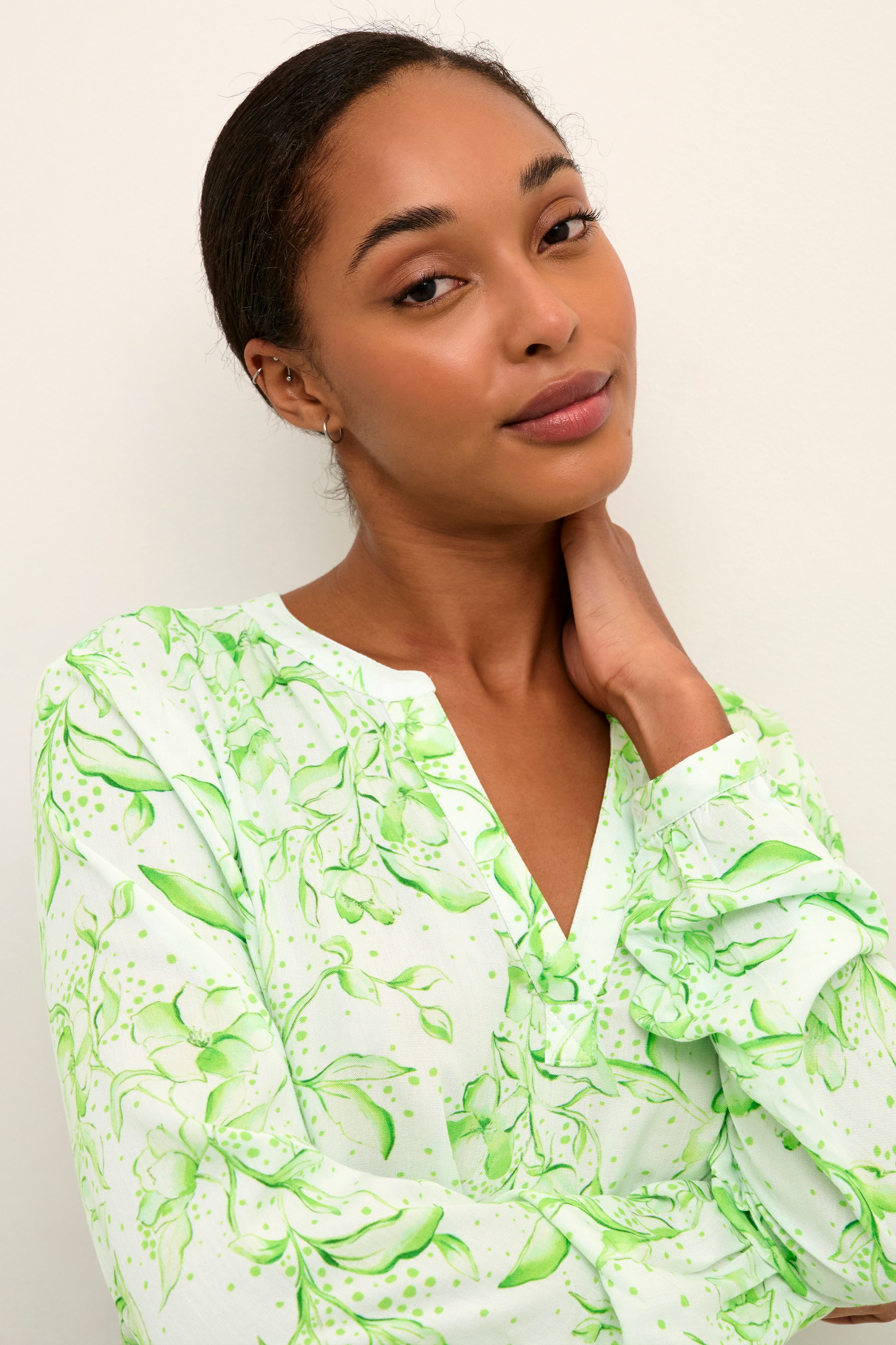 KAida Bluse LOOKBOOK DETAIL 10552179-104907