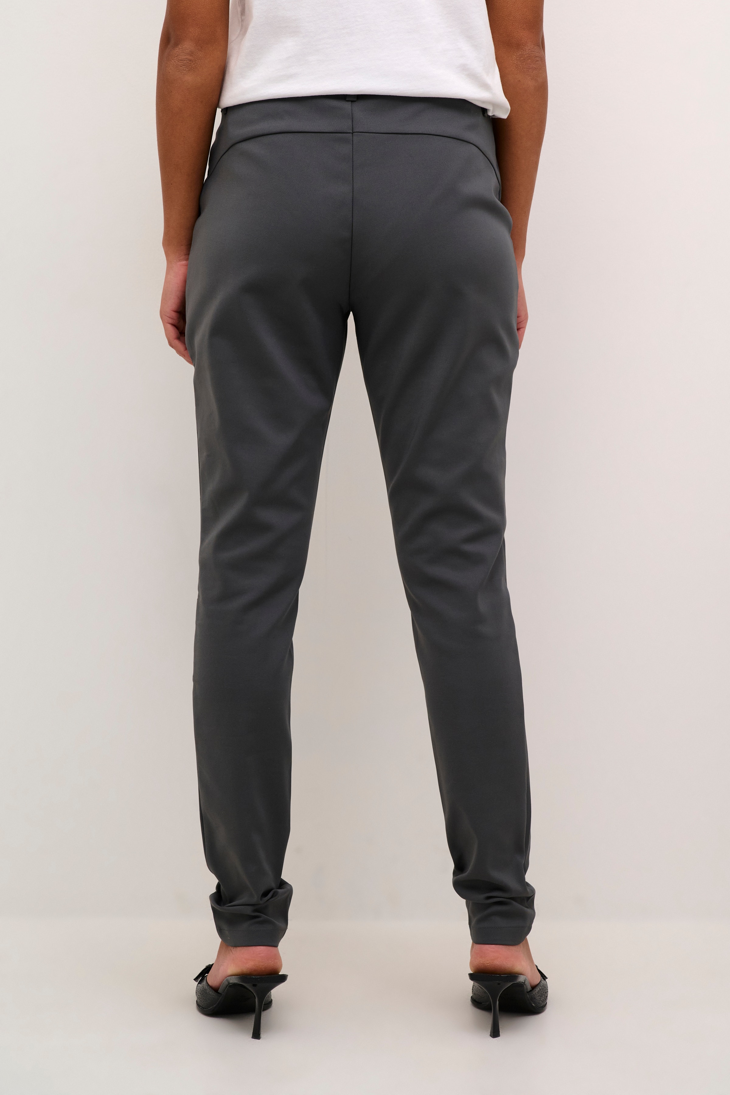 Vera Bukser LOOKBOOK BACK 550677-103741