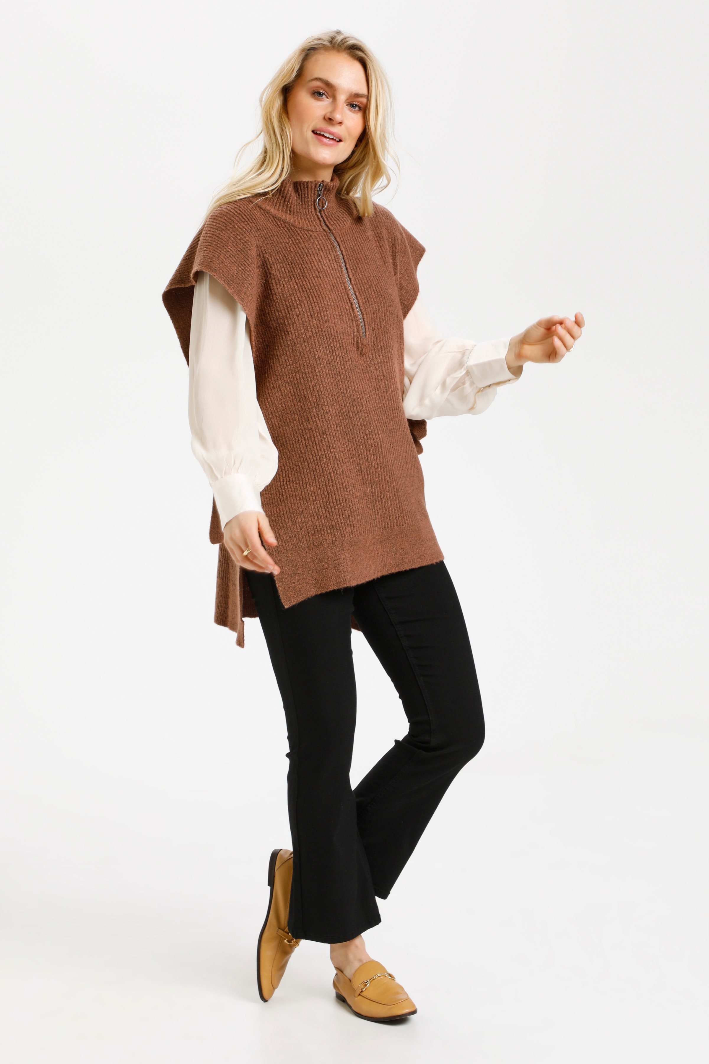 Stickad pullover LOOKBOOK FRONT 10609116-1814211