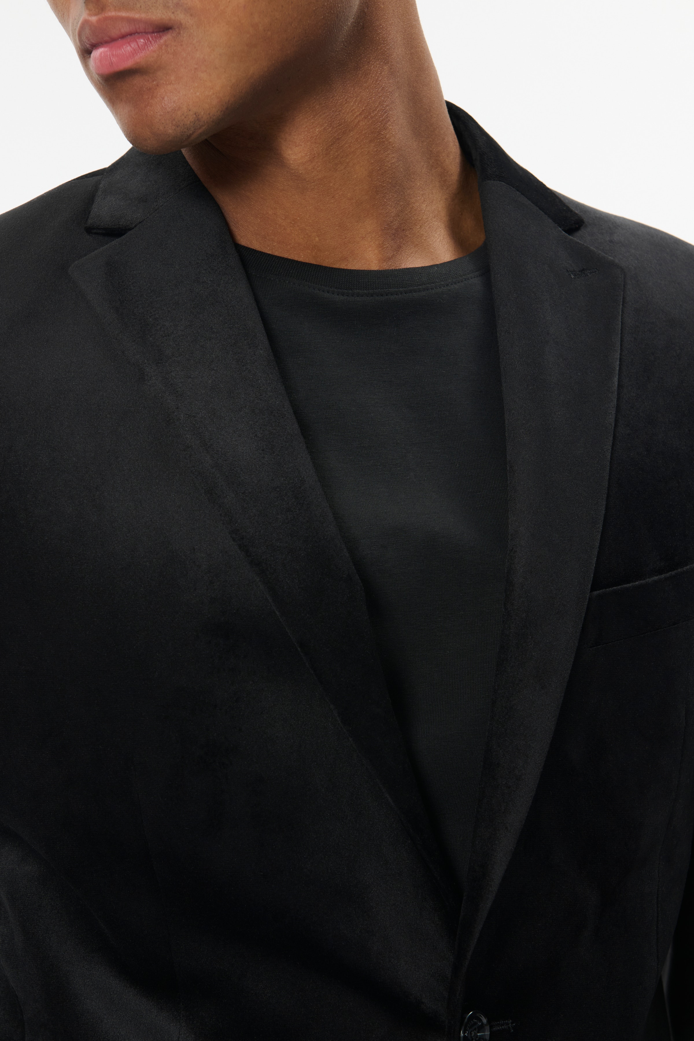 MAgeorge Velours Blazer LOOKBOOK DETAIL 30205027-300275