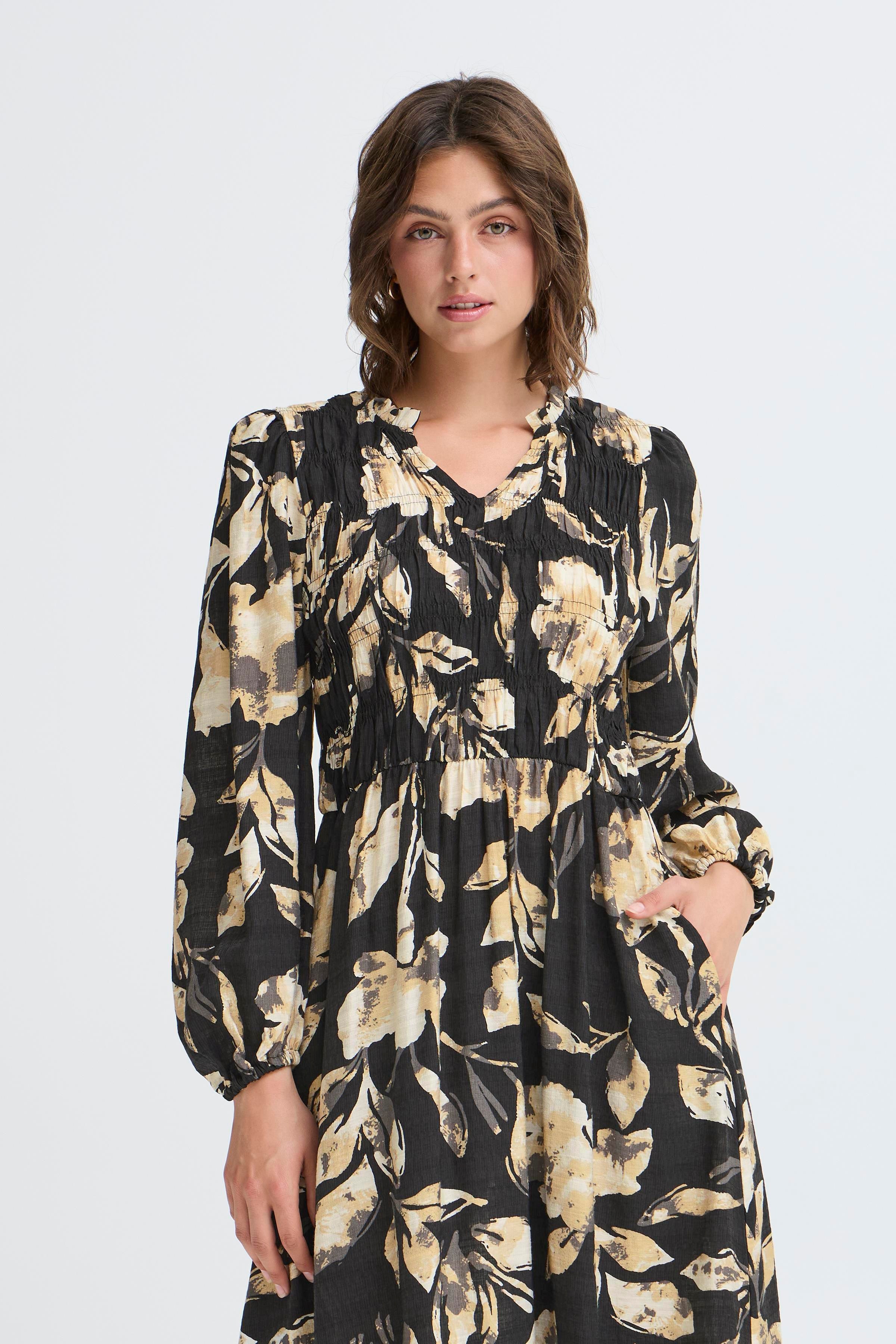 FRARIANA Kjole LOOKBOOK FRONT 20617074-900001437