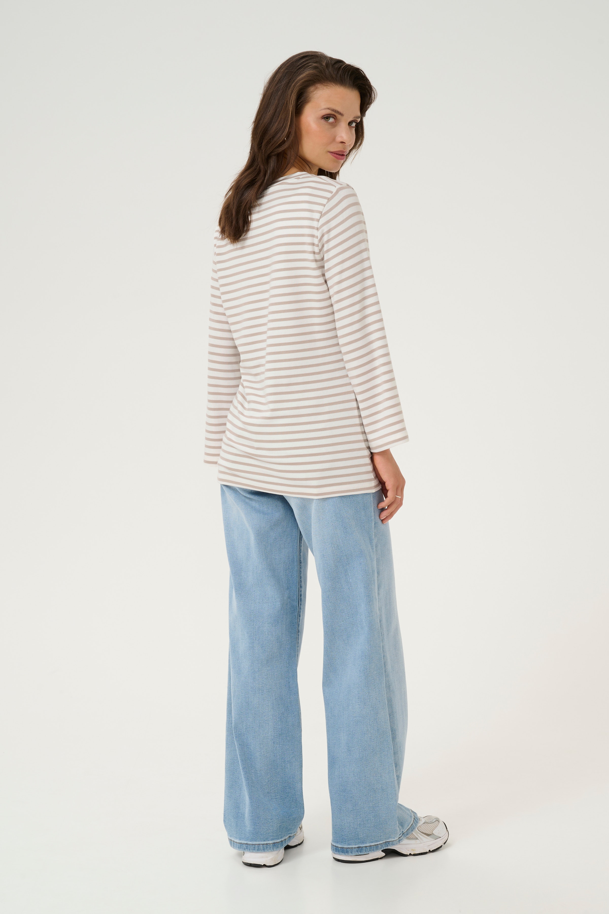 KAliddy T-shirt LOOKBOOK BACK 10508480-107241