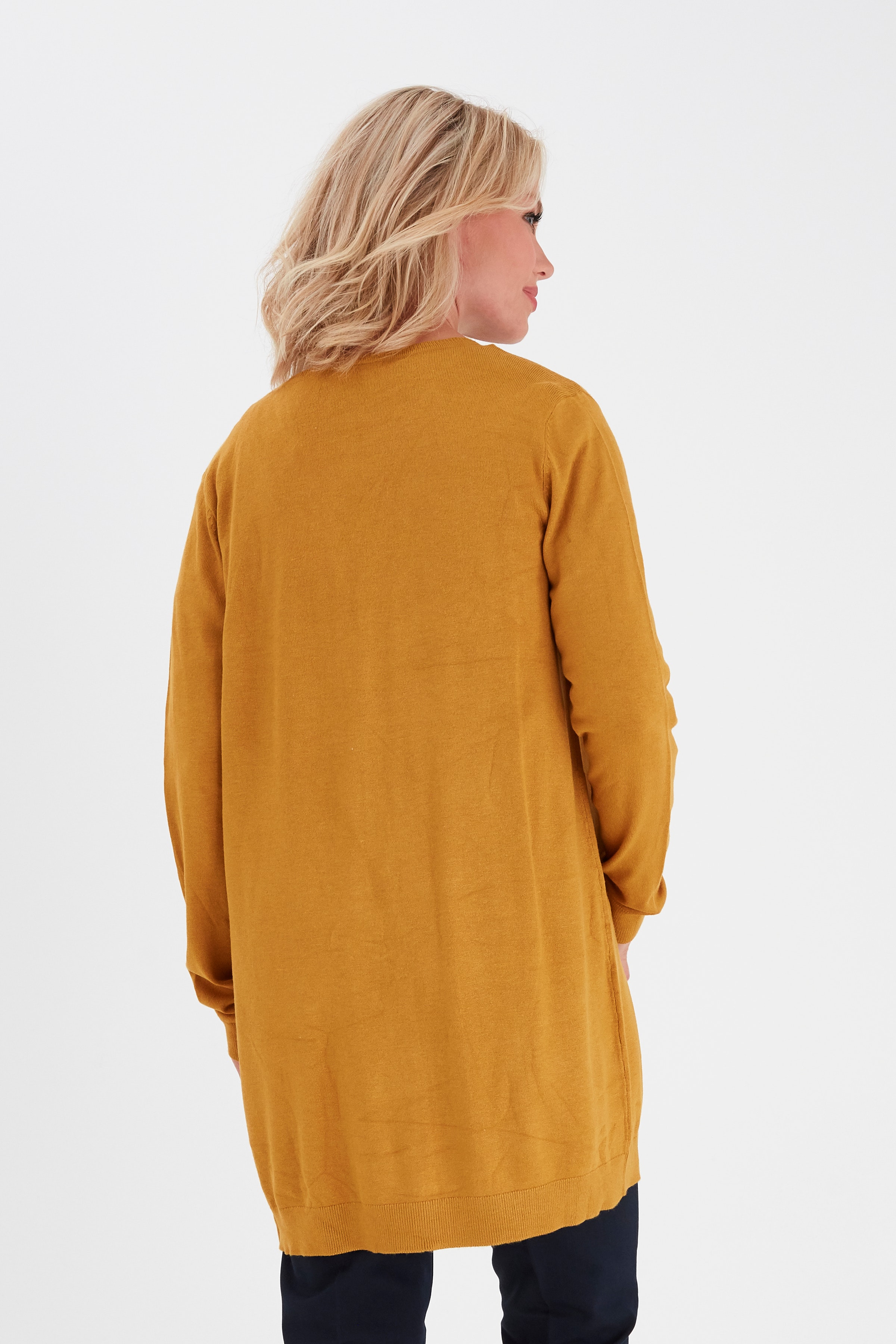 ZUFIRM Cardigan LOOKBOOK BACK 20608287-1609481