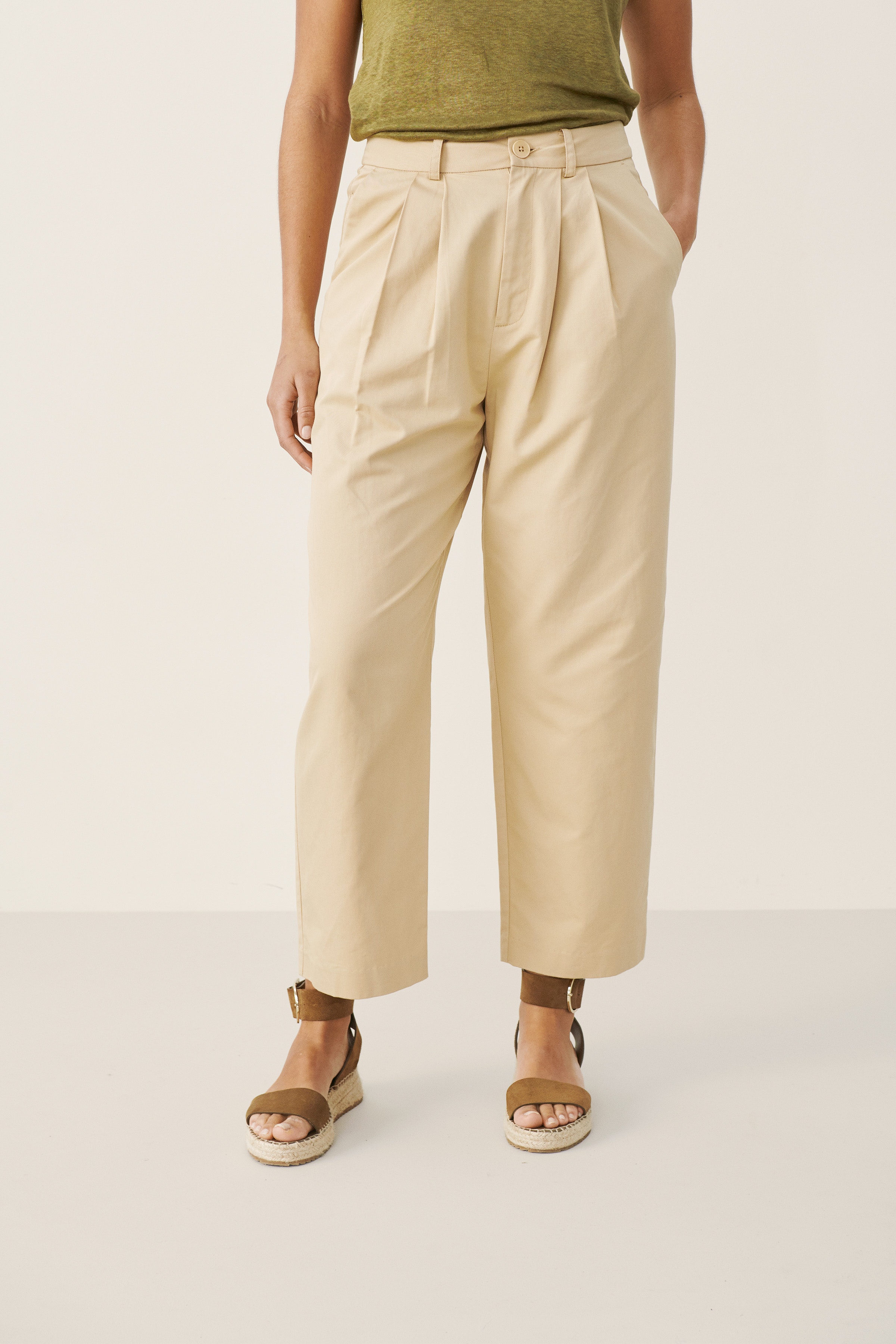 Casual Hose LOOKBOOK FRONT 30306003-151116