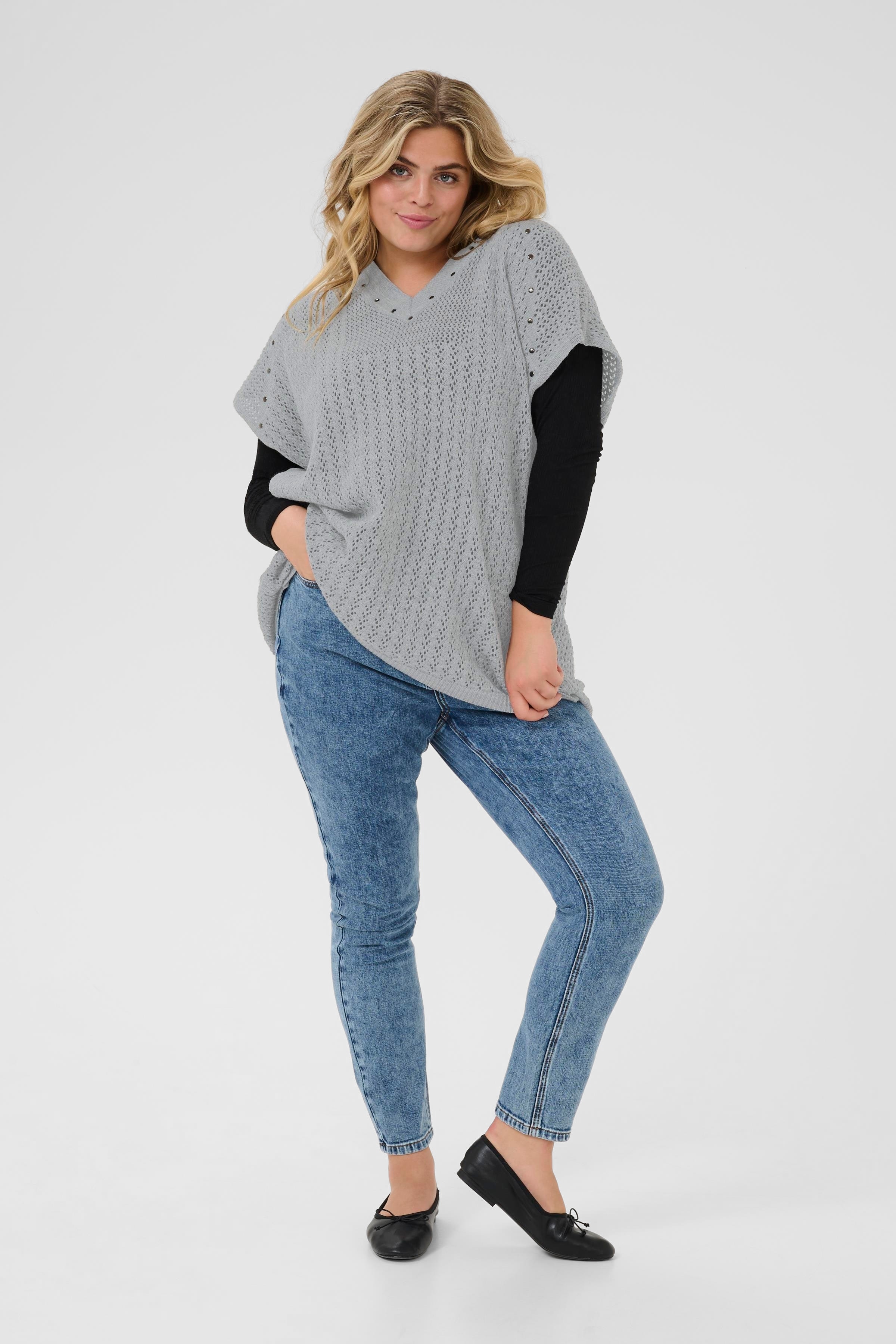 KCrosa Pullover LOOKBOOK FRONT 10583585-100123
